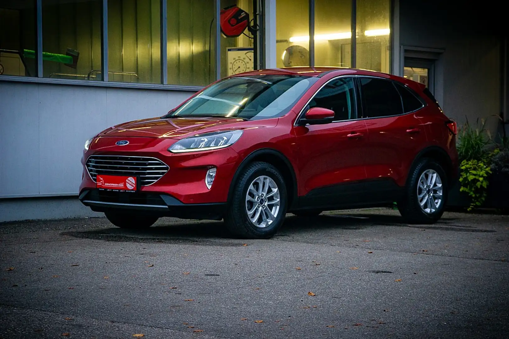 Ford Kuga 2,0 EcoBlue AWD Titanium Aut. *LED*ALLRAD* Rouge - 2
