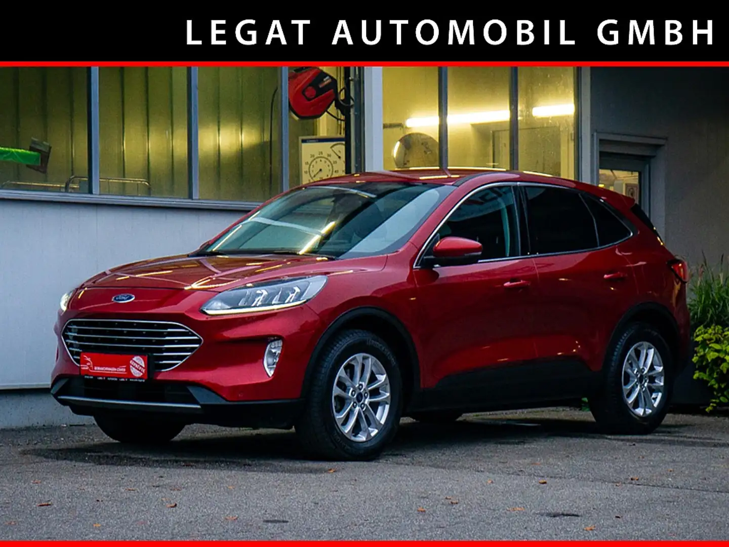 Ford Kuga 2,0 EcoBlue AWD Titanium Aut. *LED*ALLRAD* Rouge - 1
