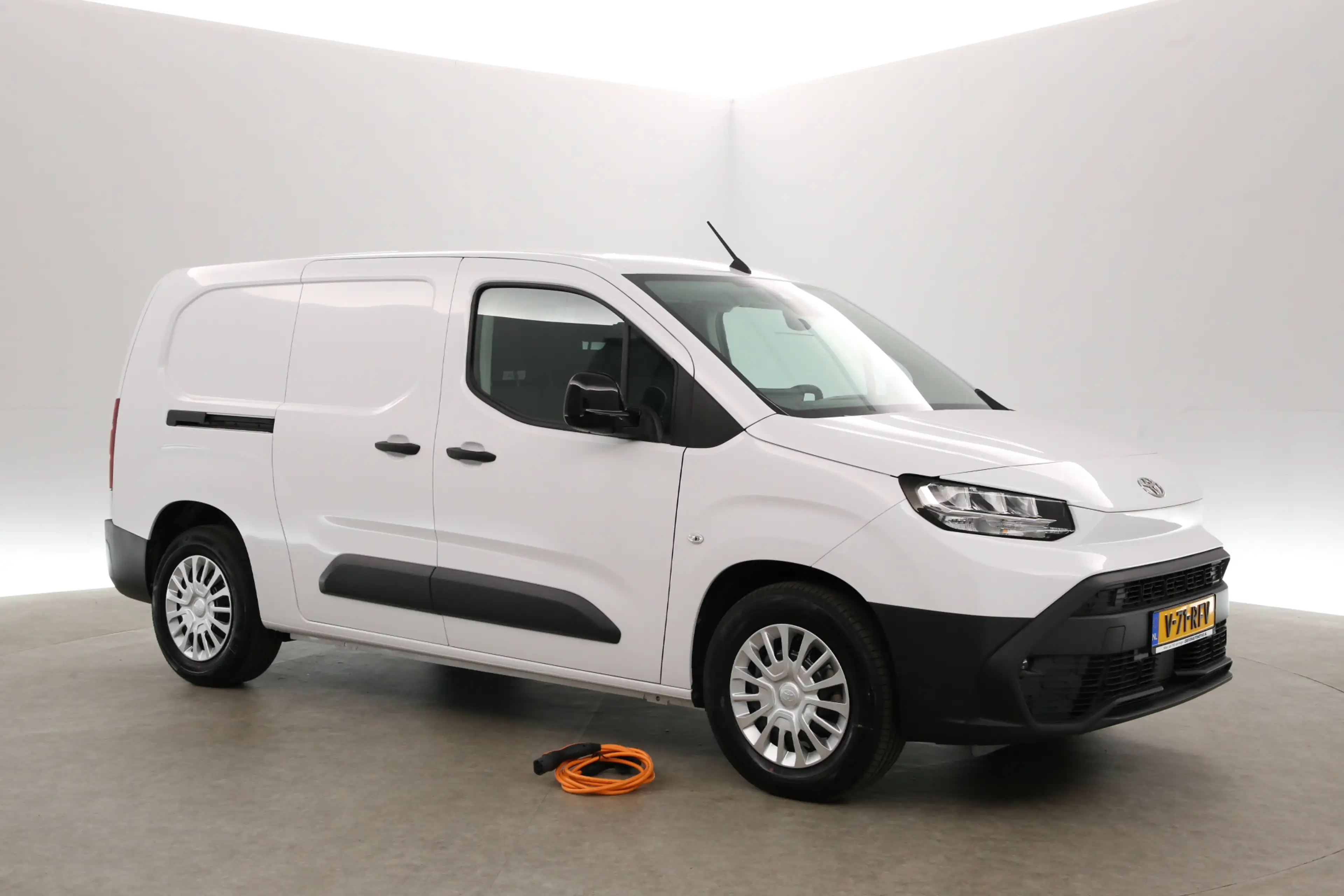 Toyota Proace City e-Proace Challenger Long 50 kWh | Snelladen | Airc — photo 6