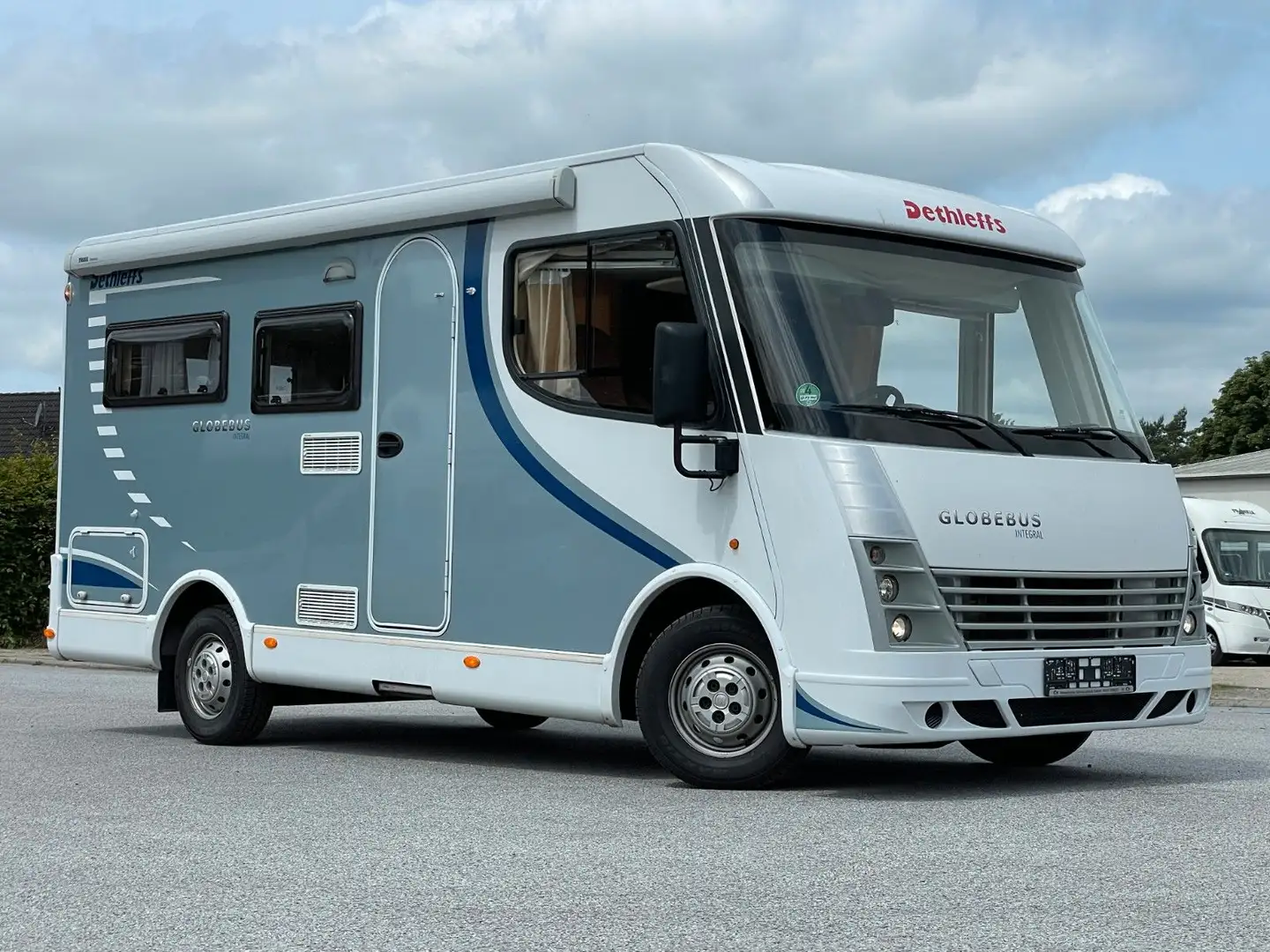 Dethleffs Globebus I 3 - HECKSITZGRUPPE 5,99m Weiß - 2