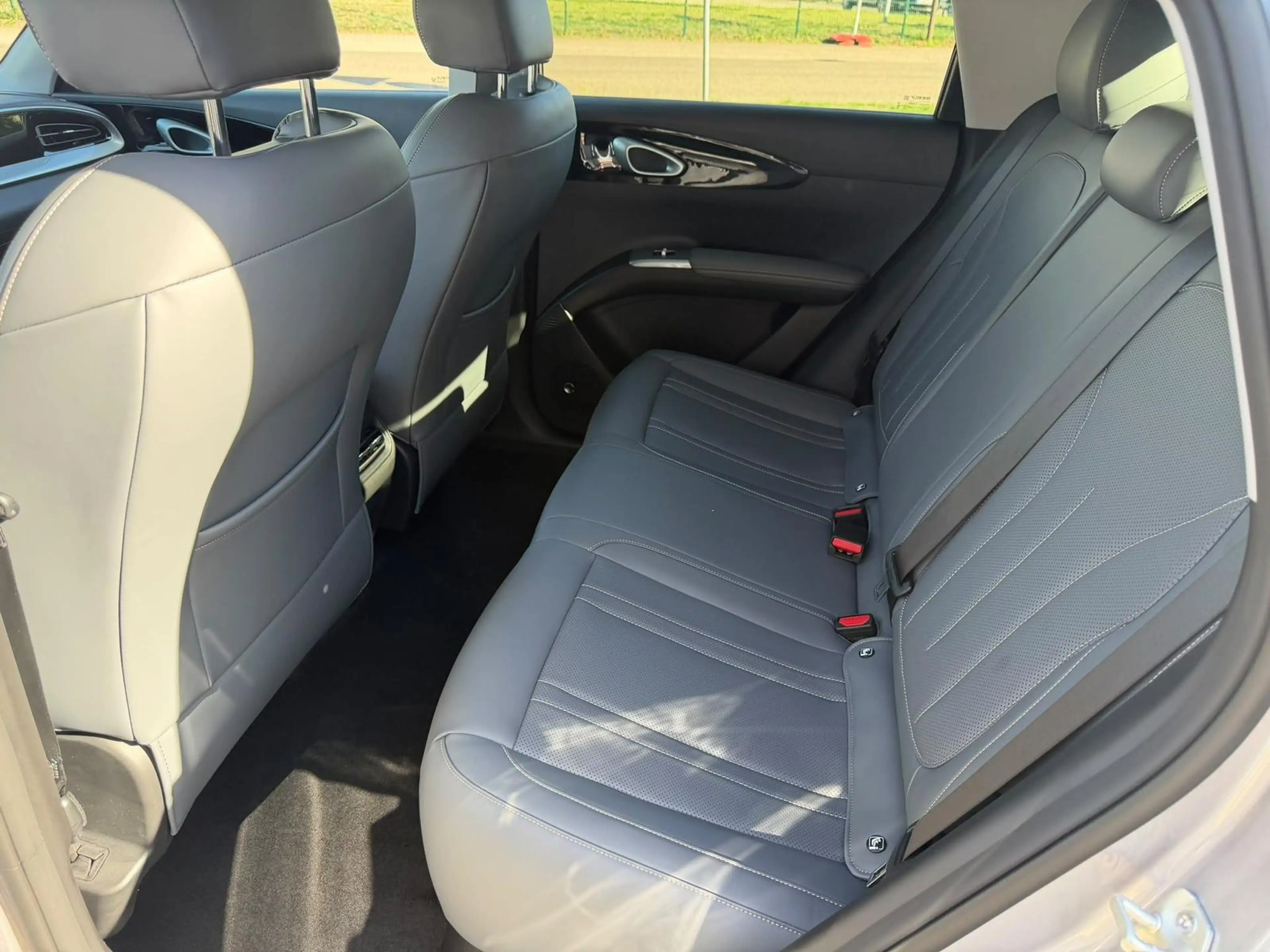 Geely Others 47,14 kwh Ultra*LED*Kamera*ACC*Navi*PDC* — photo 13