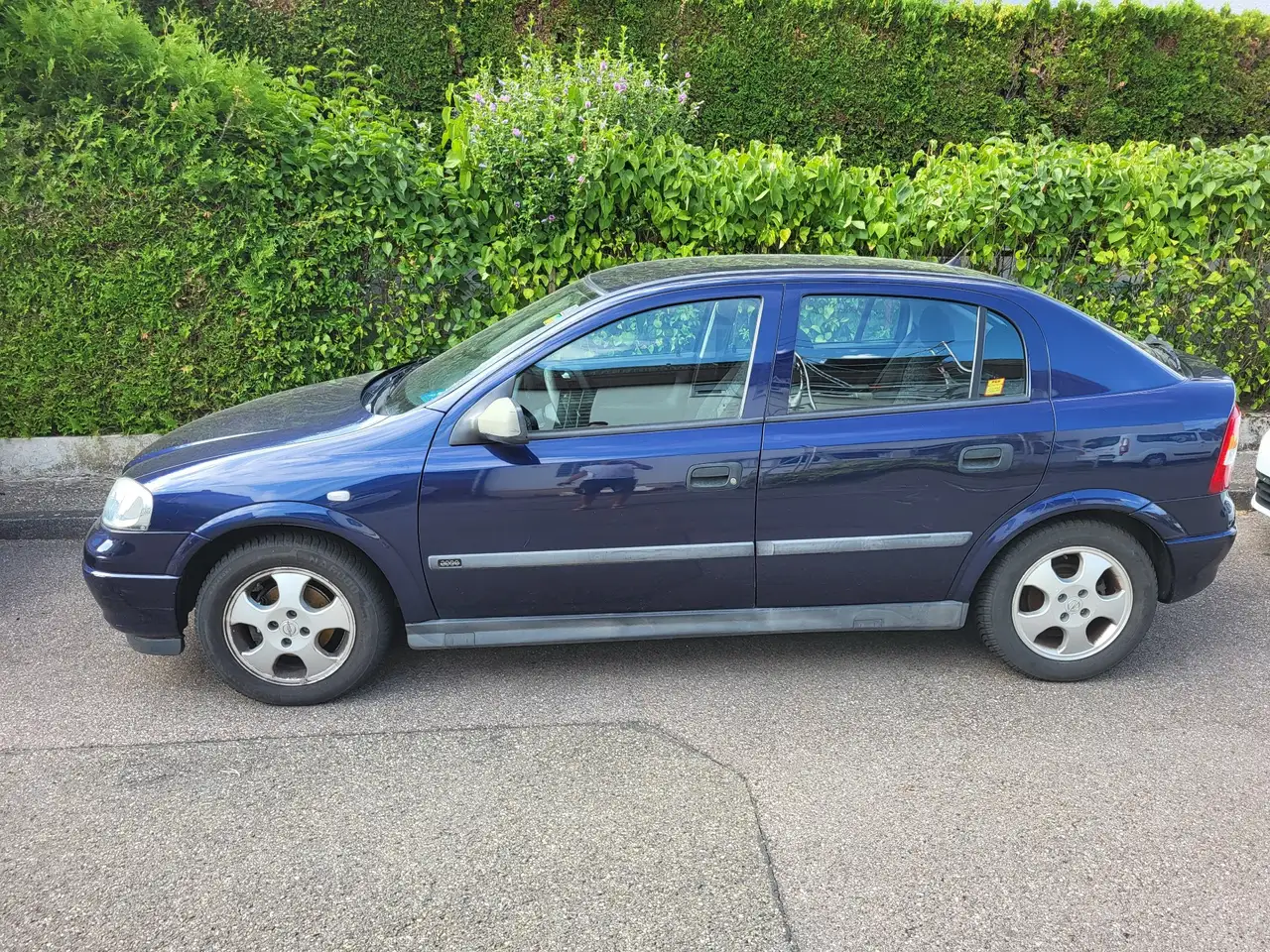 Opel Astra 1.6 Edition 2000, foto 2