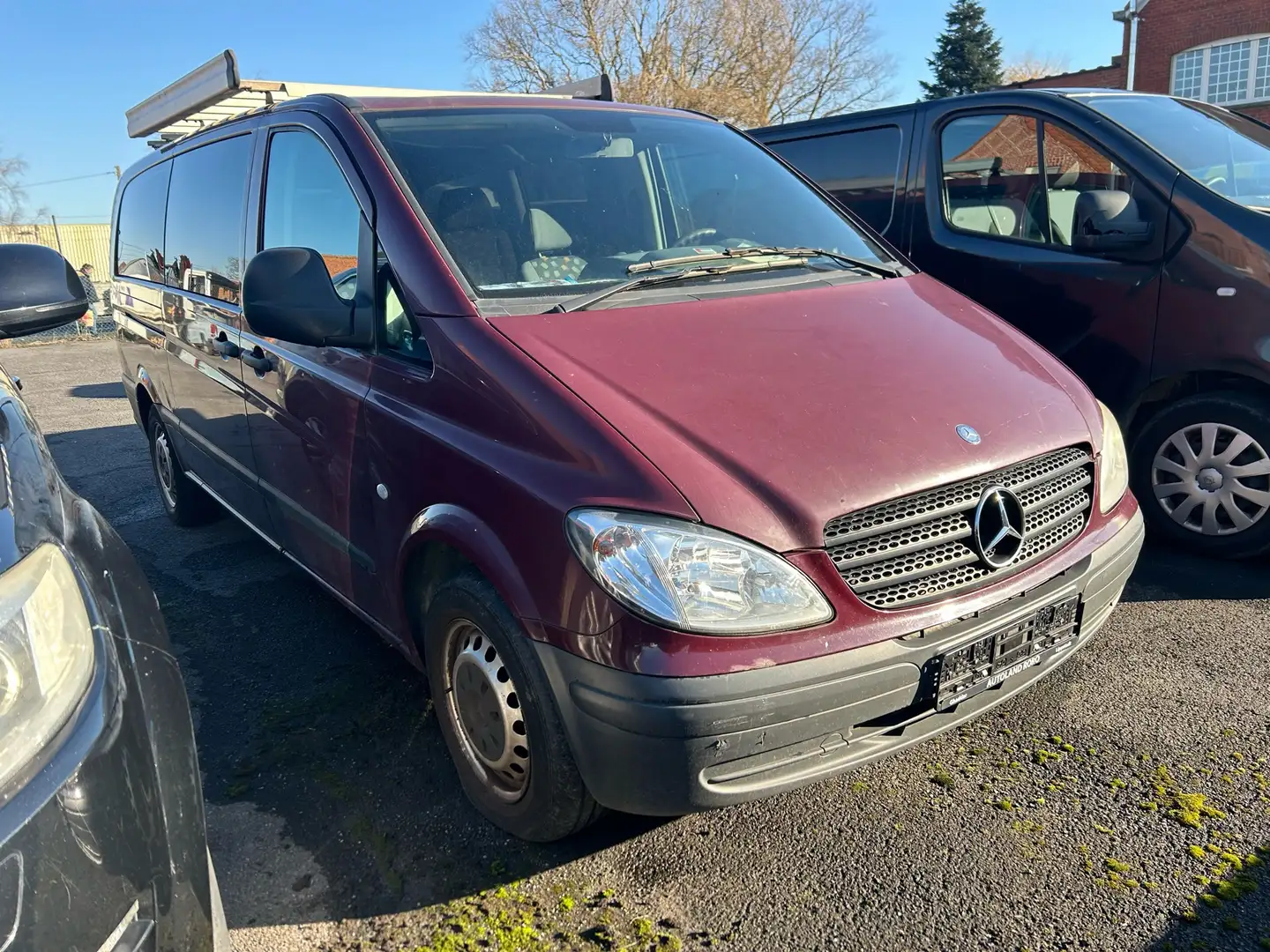 Mercedes-Benz Vito 115 CDI Kompakt Aut. Rood - 1