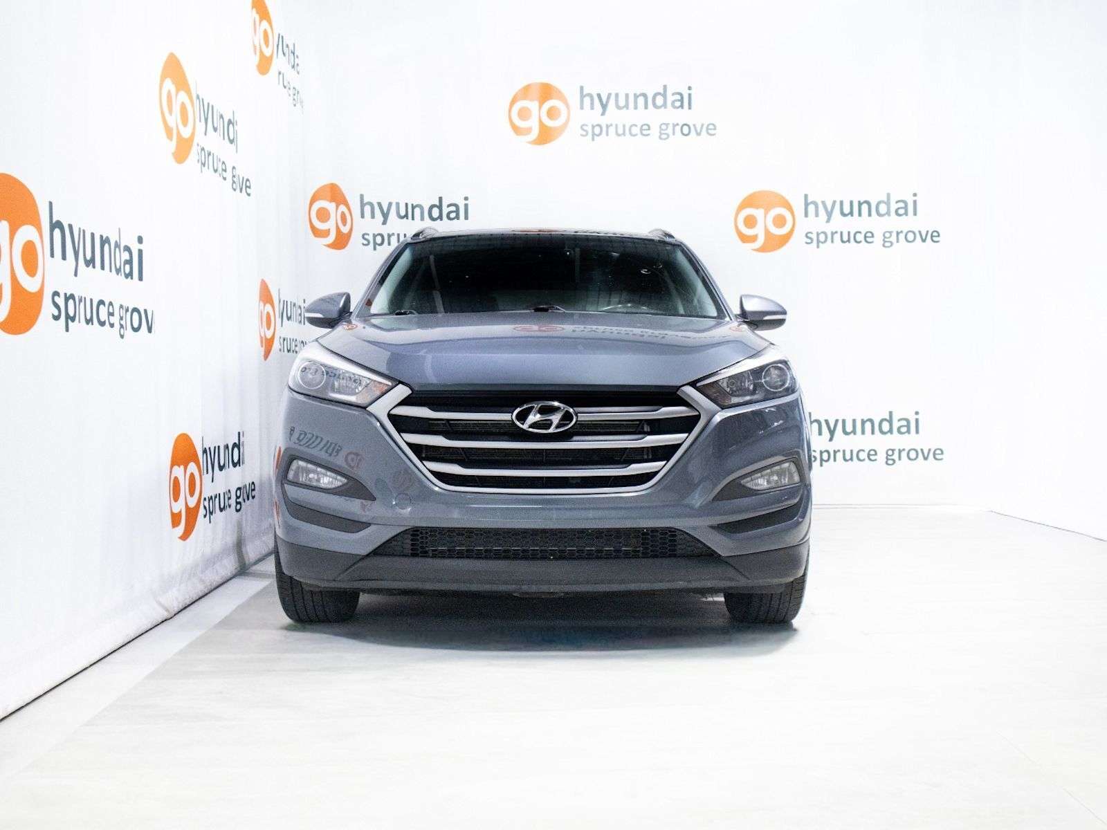 2017 Hyundai Tucson SE: AWD, Panoramic Moonroof, Front/Rear Heated Sea — снимка 1