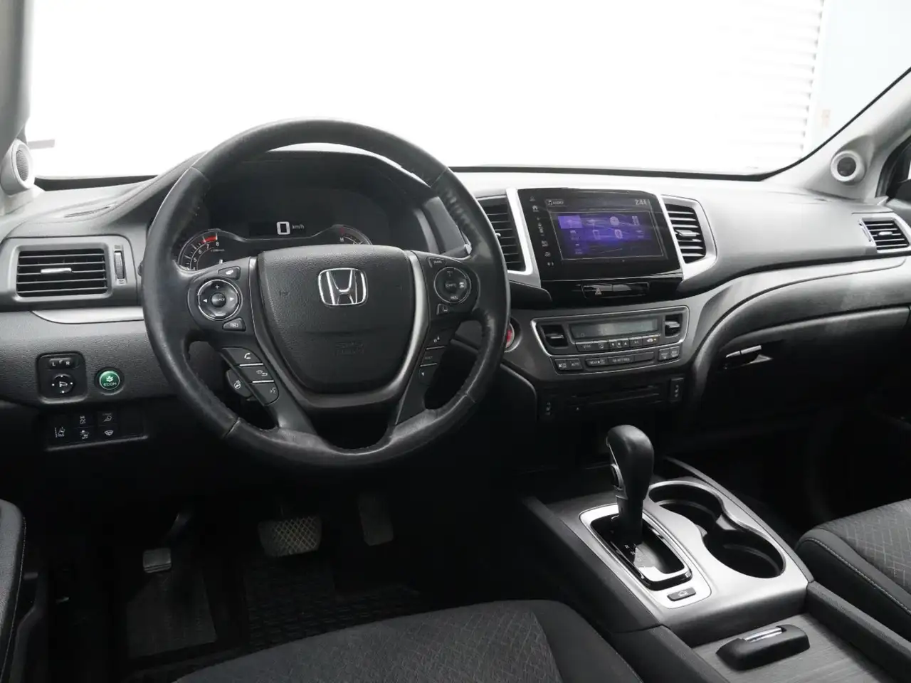 Honda Ridgeline снимка Honda Ridgeline
