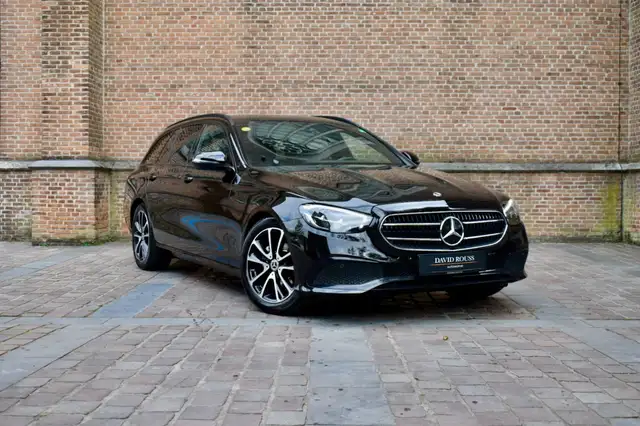 Mercedes-Benz E 200 d, Avantgarde/CarPlay/ACC/Camera/Night/LED/Service