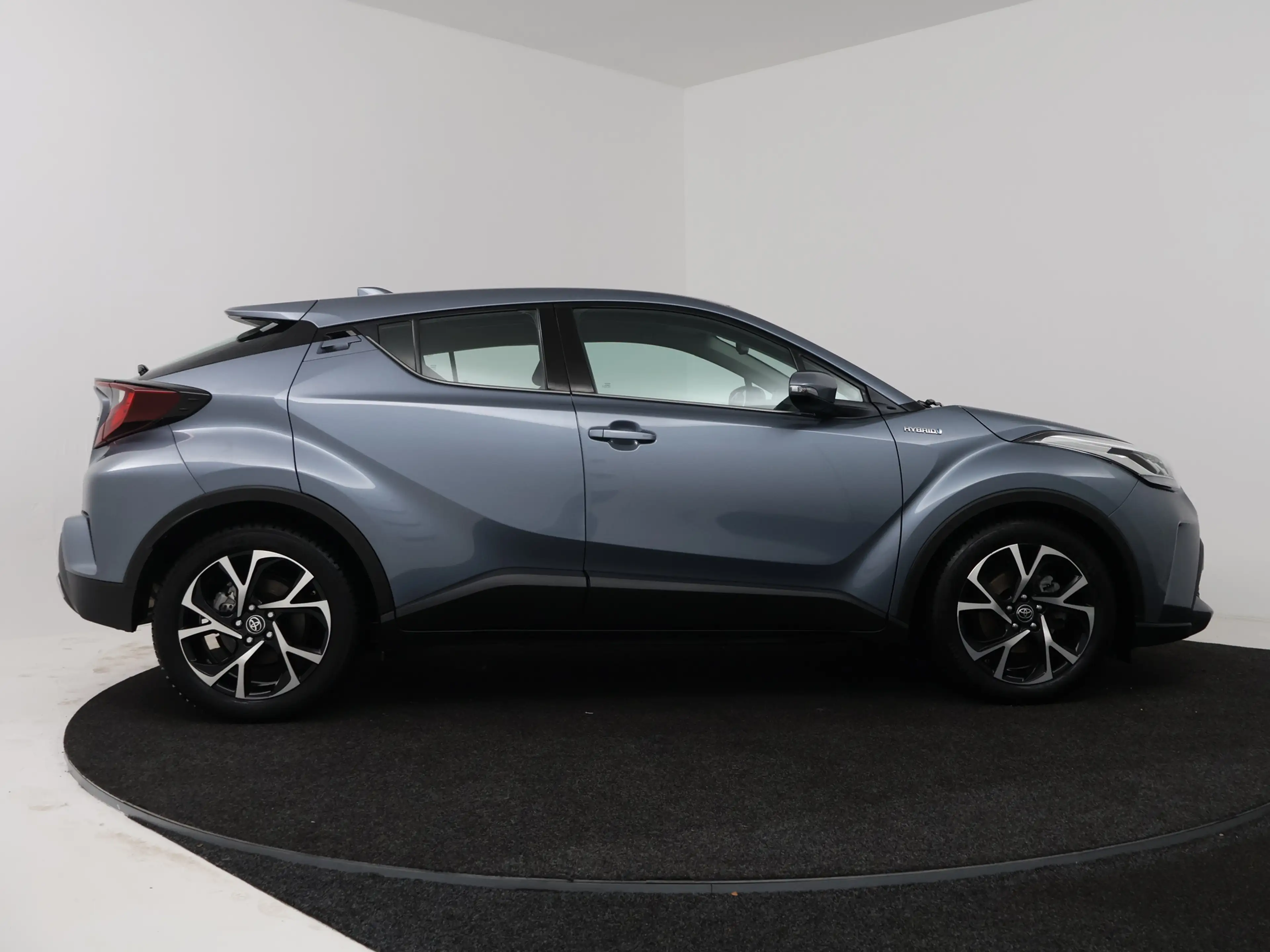 Toyota C-HR 2.0 Hybrid Dynamic | Navigatie | PDC | — photo 14