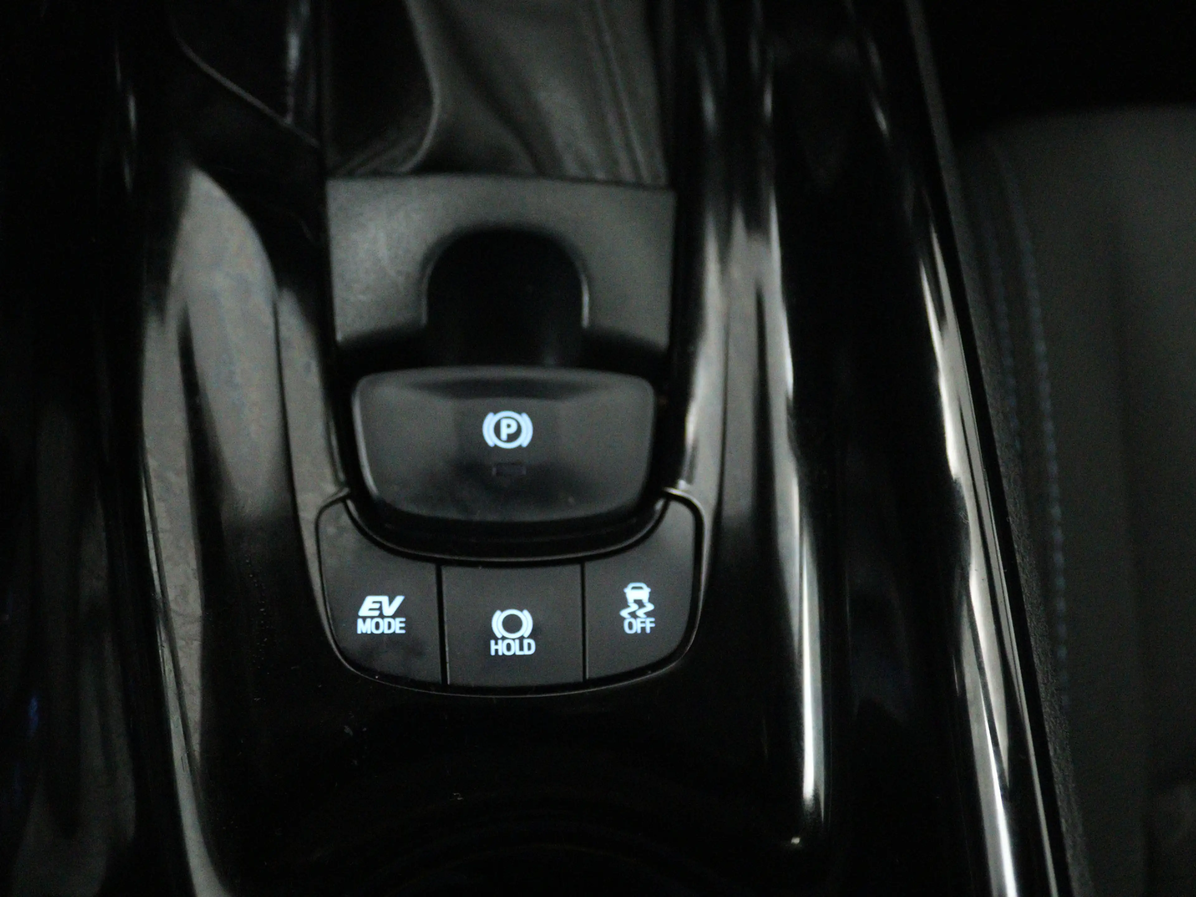 Toyota C-HR 2.0 Hybrid Dynamic | Navigatie | PDC | — photo 12