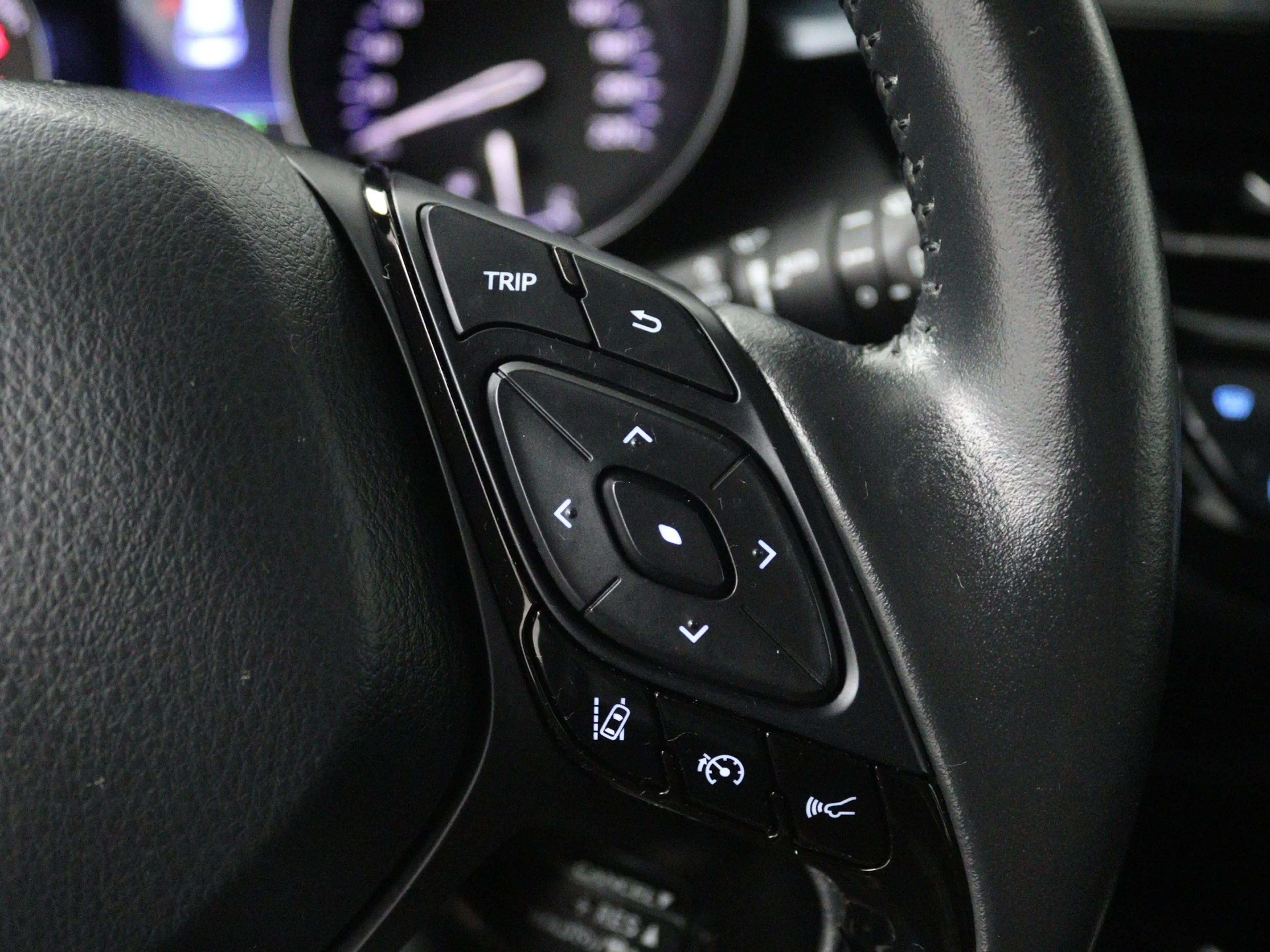 Toyota C-HR 2.0 Hybrid Dynamic | Navigatie | PDC | — photo 4