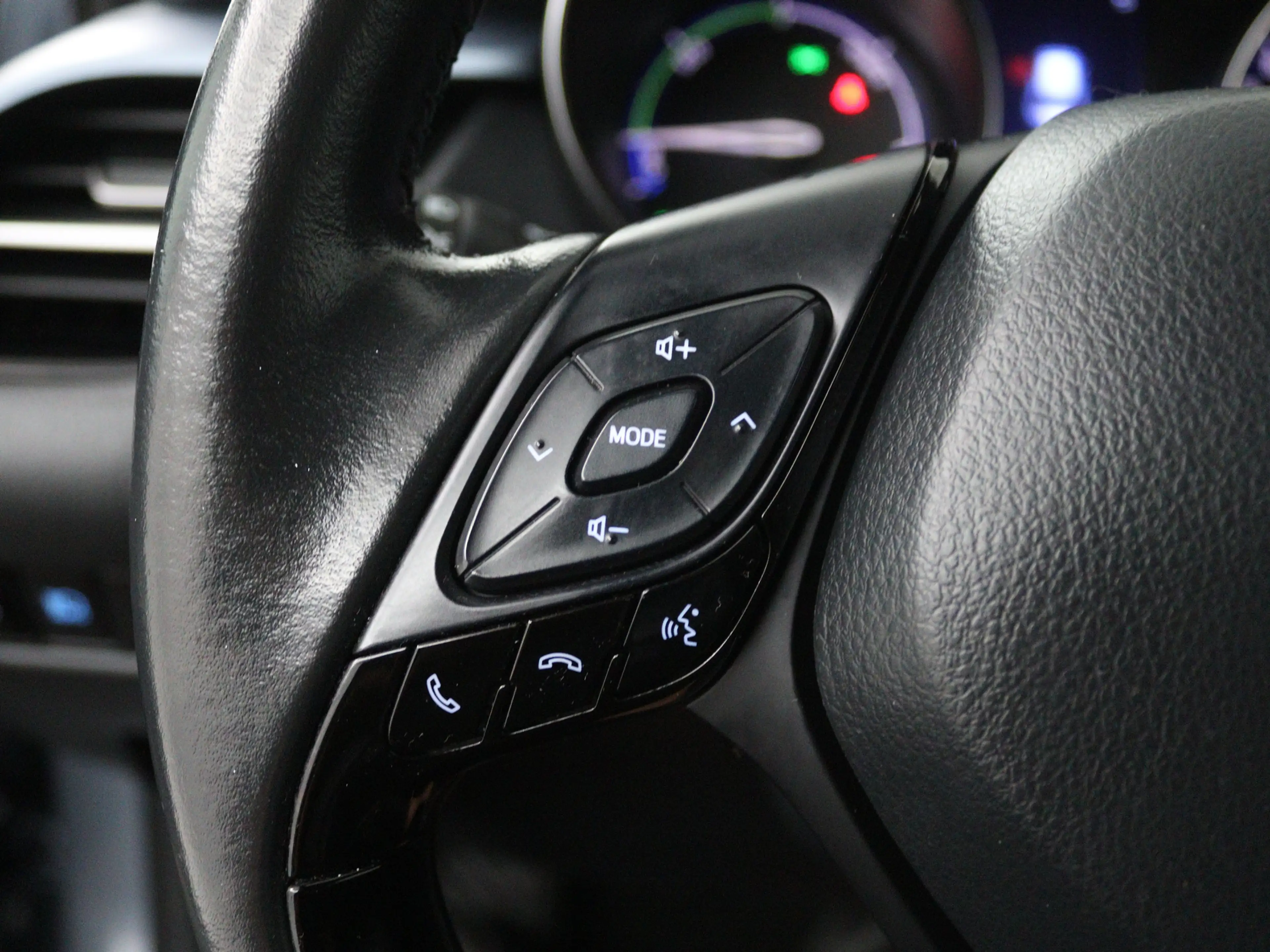 Toyota C-HR 2.0 Hybrid Dynamic | Navigatie | PDC | — photo 5