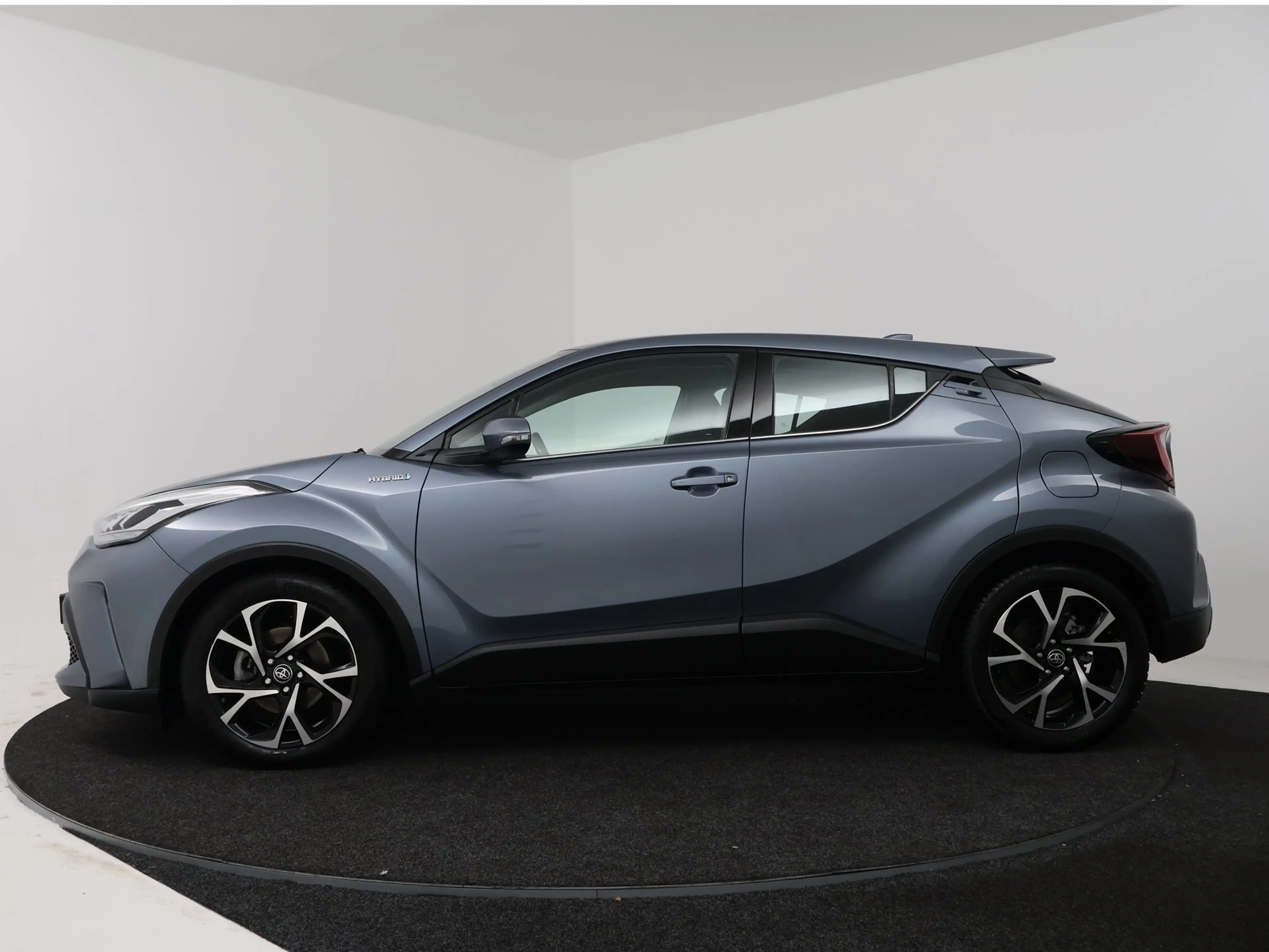 Toyota C-HR 2.0 Hybrid Dynamic | Navigatie | PDC | — photo 3