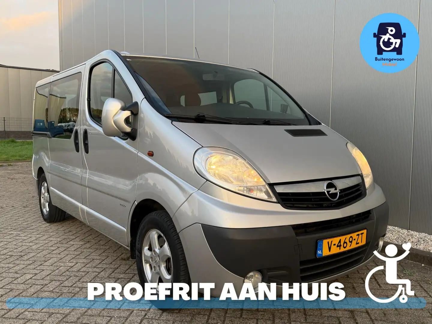 Opel Vivaro 2.0 Rolstoelbus (Airco) 5+1 Automaat Zilver - 1