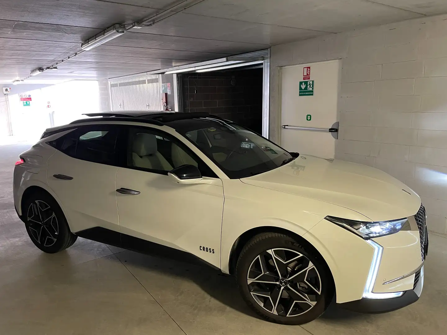 DS Automobiles DS 4 DS4 1.6 puretech Cross Rivoli 180cv auto Fehér - 1