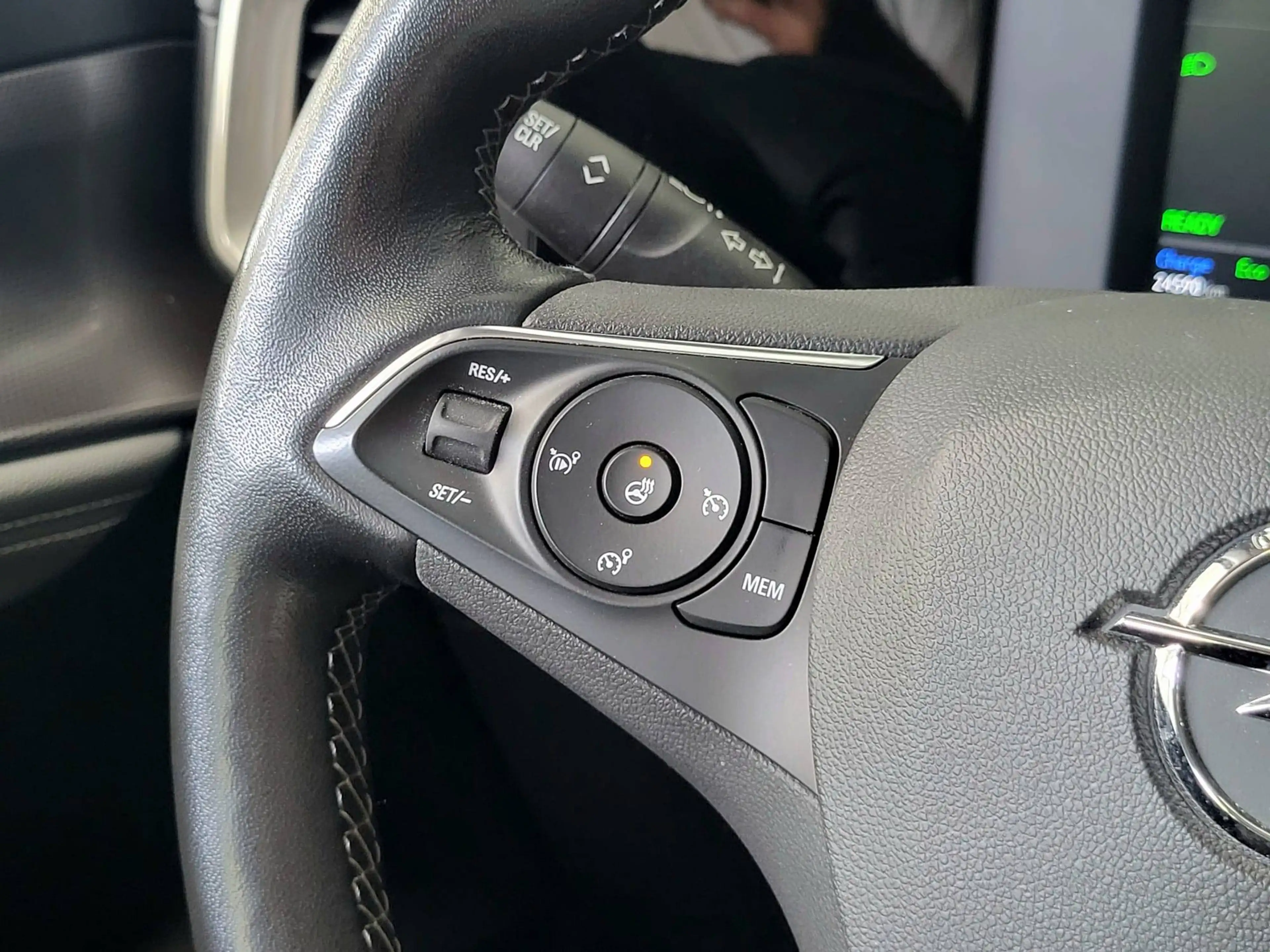 Opel Mokka-E Elegance *180°KAMERA*CARPLAY*SHZ*LHZ*TOT WINKEL ASSISTENT*ON BOARD CHARGER* — photo 13