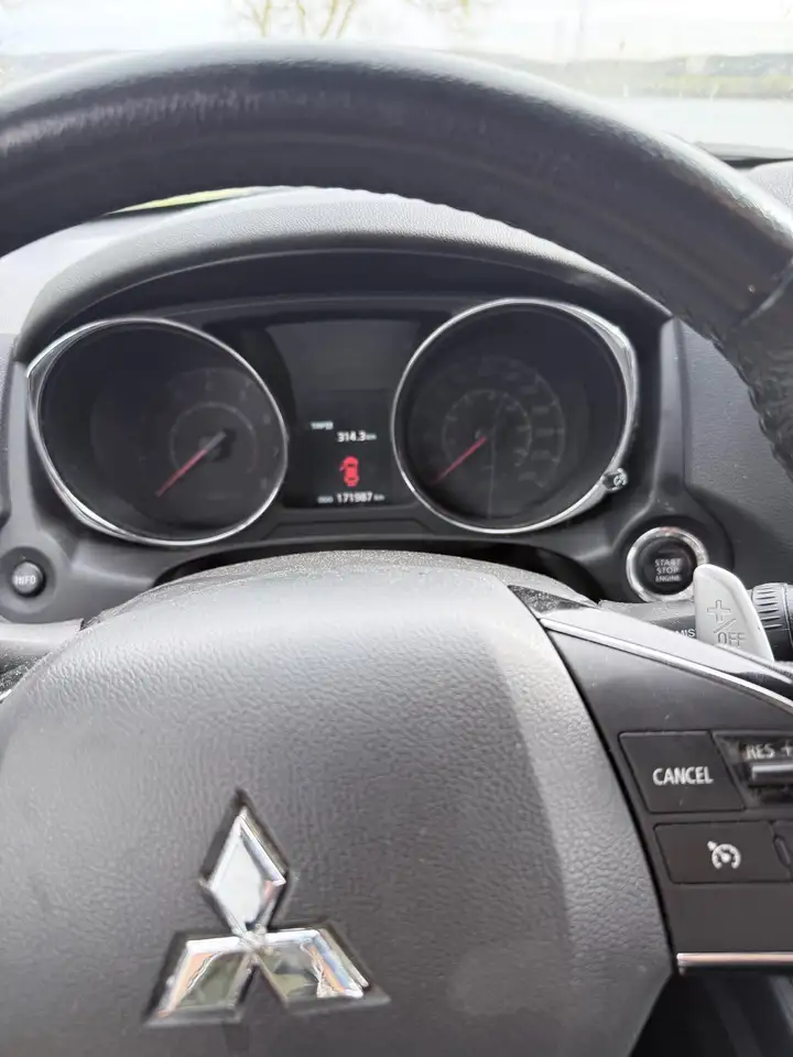 Mitsubishi RVR снимка Mitsubishi RVR