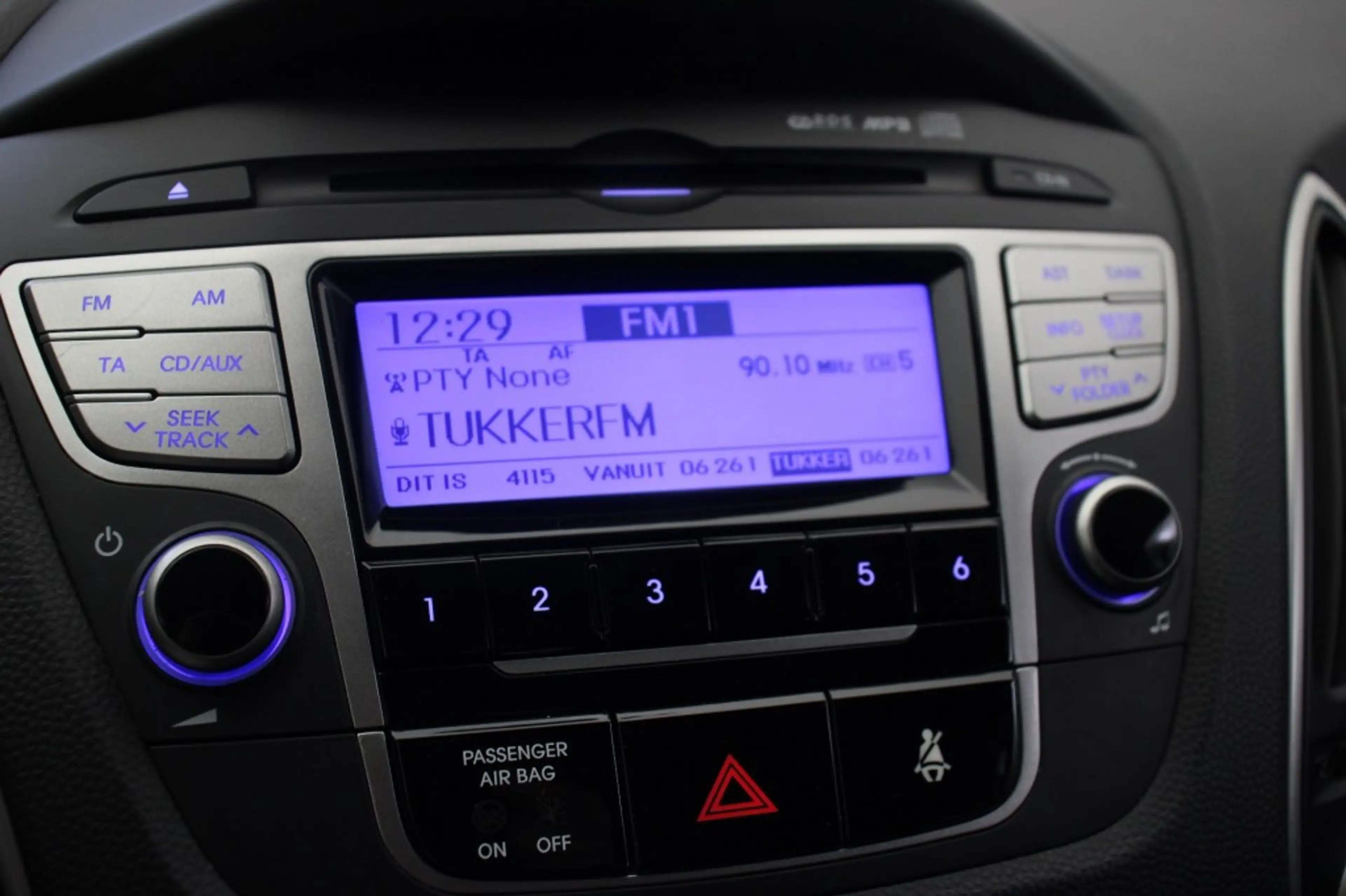 Hyundai iX35 2.0i Dynamic - Cruise, Clima, Trekhaak — photo 21