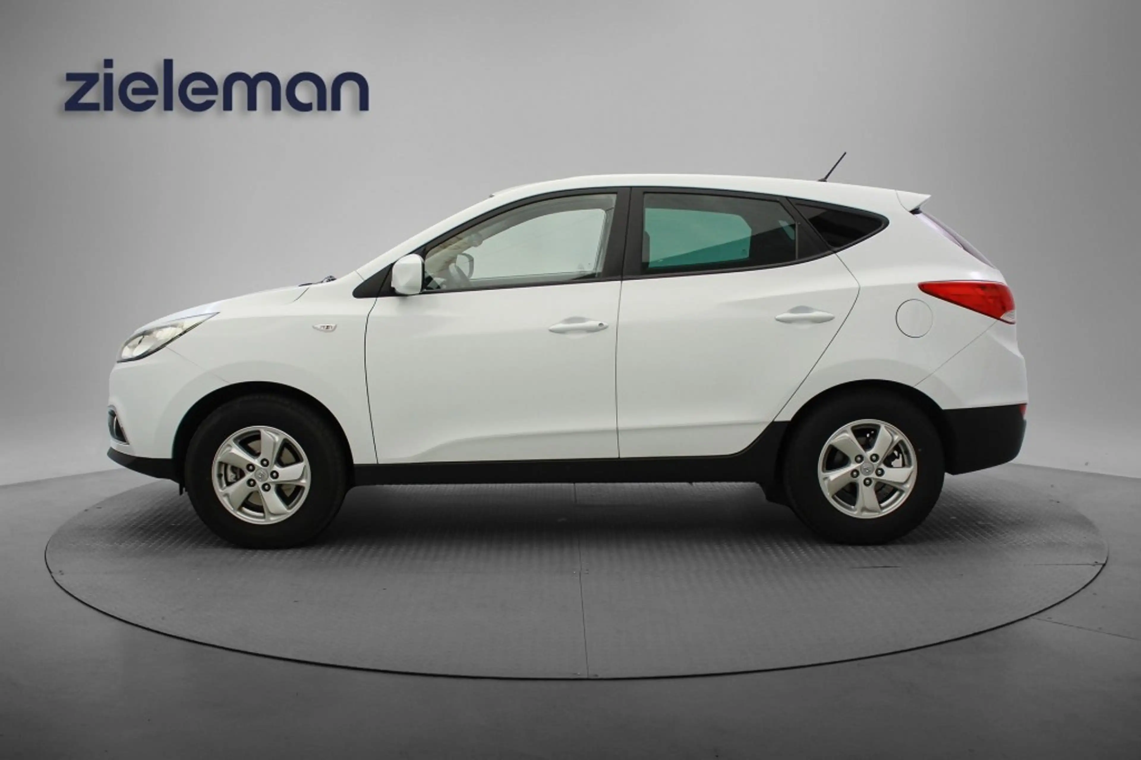 Hyundai iX35 2.0i Dynamic - Cruise, Clima, Trekhaak — photo 16