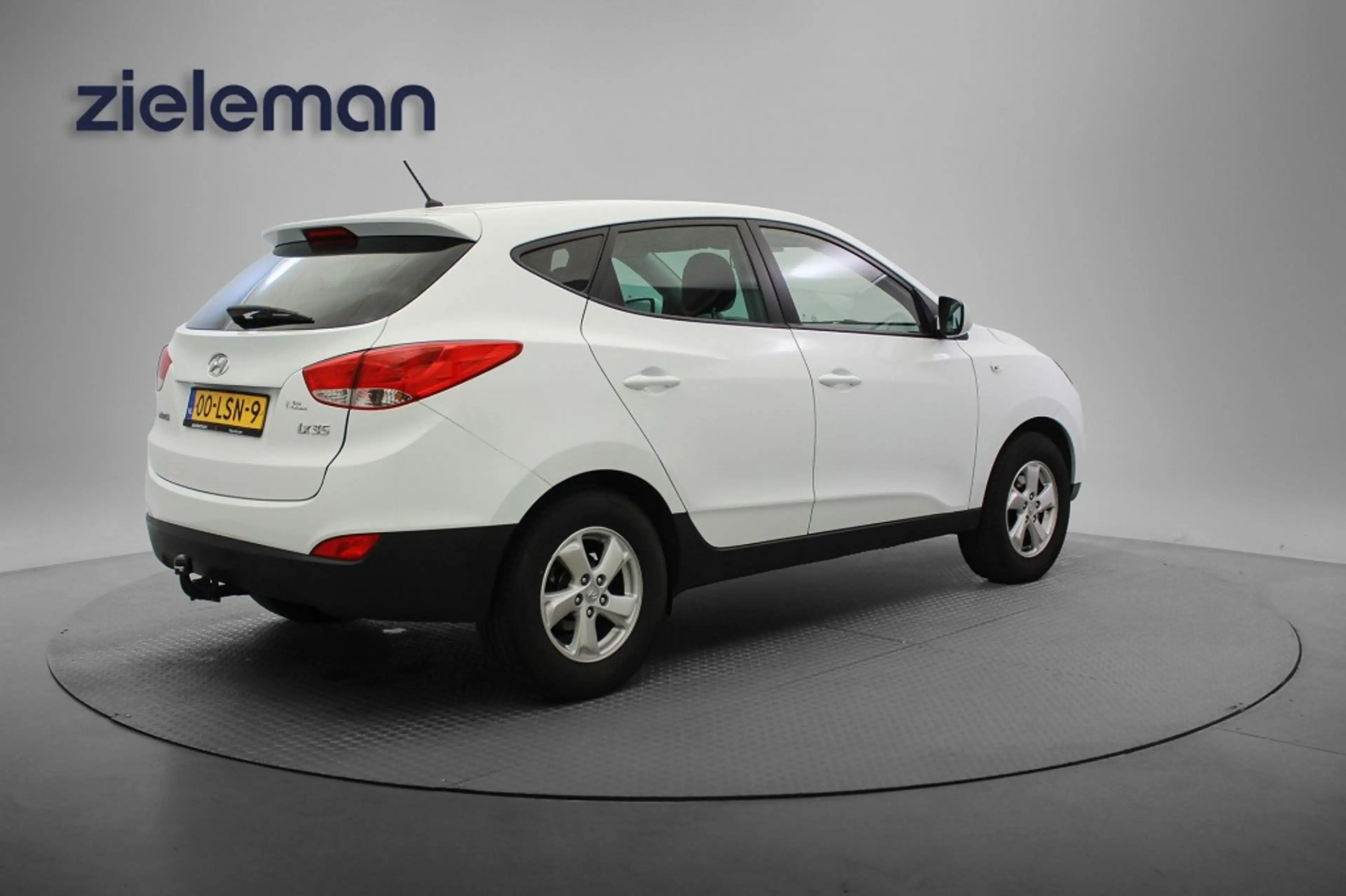 Hyundai iX35 2.0i Dynamic - Cruise, Clima, Trekhaak — photo 14