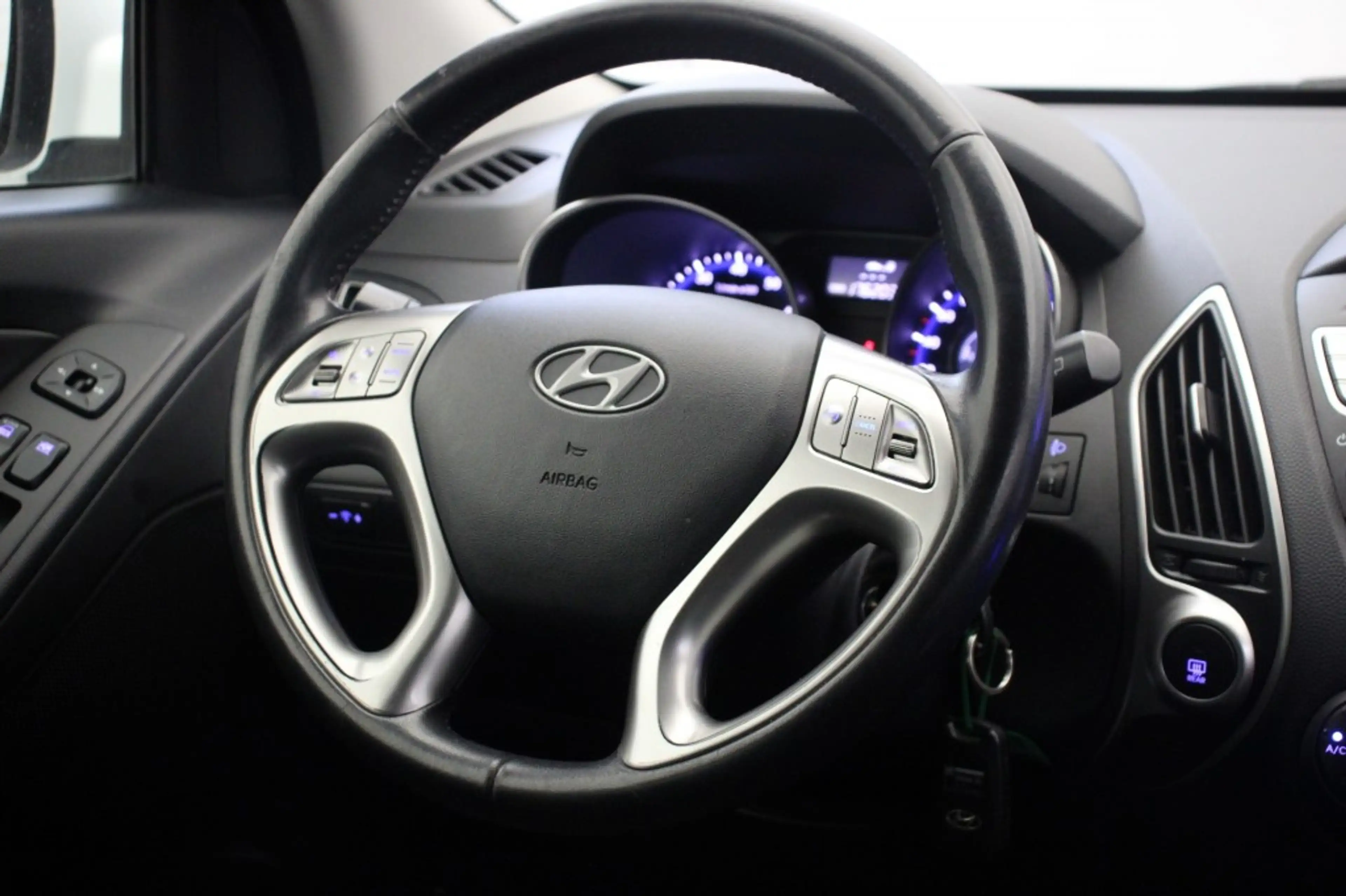 Hyundai iX35 2.0i Dynamic - Cruise, Clima, Trekhaak — photo 18