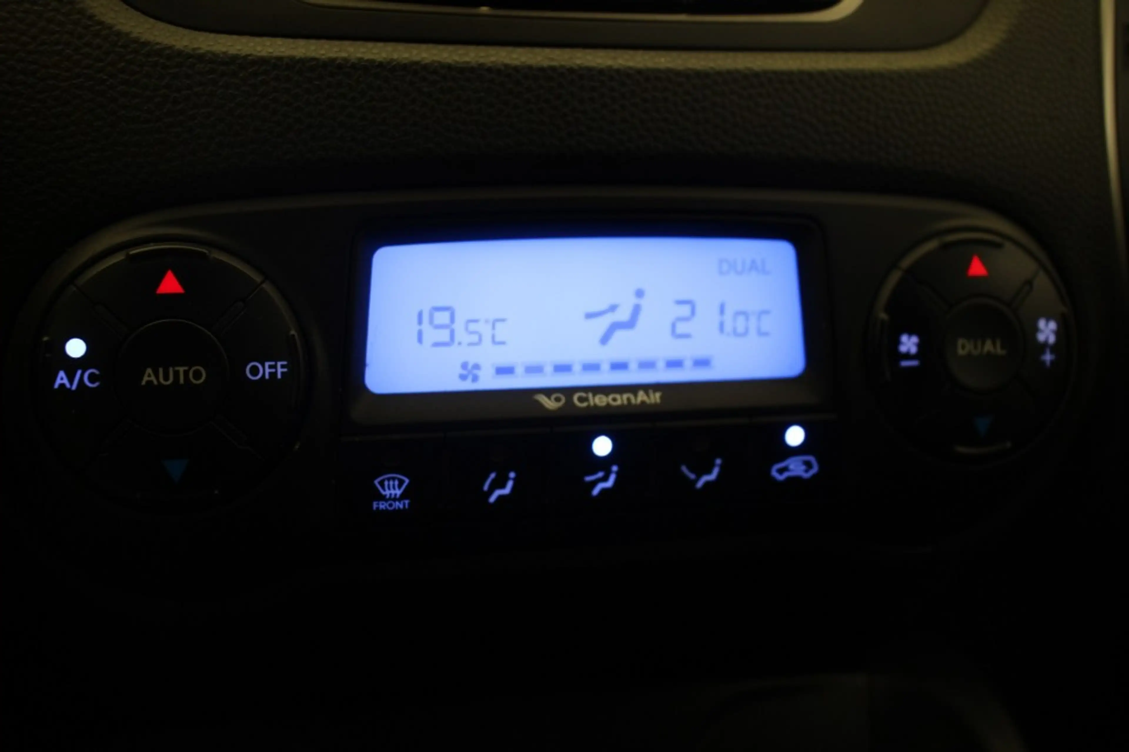 Hyundai iX35 2.0i Dynamic - Cruise, Clima, Trekhaak — photo 6