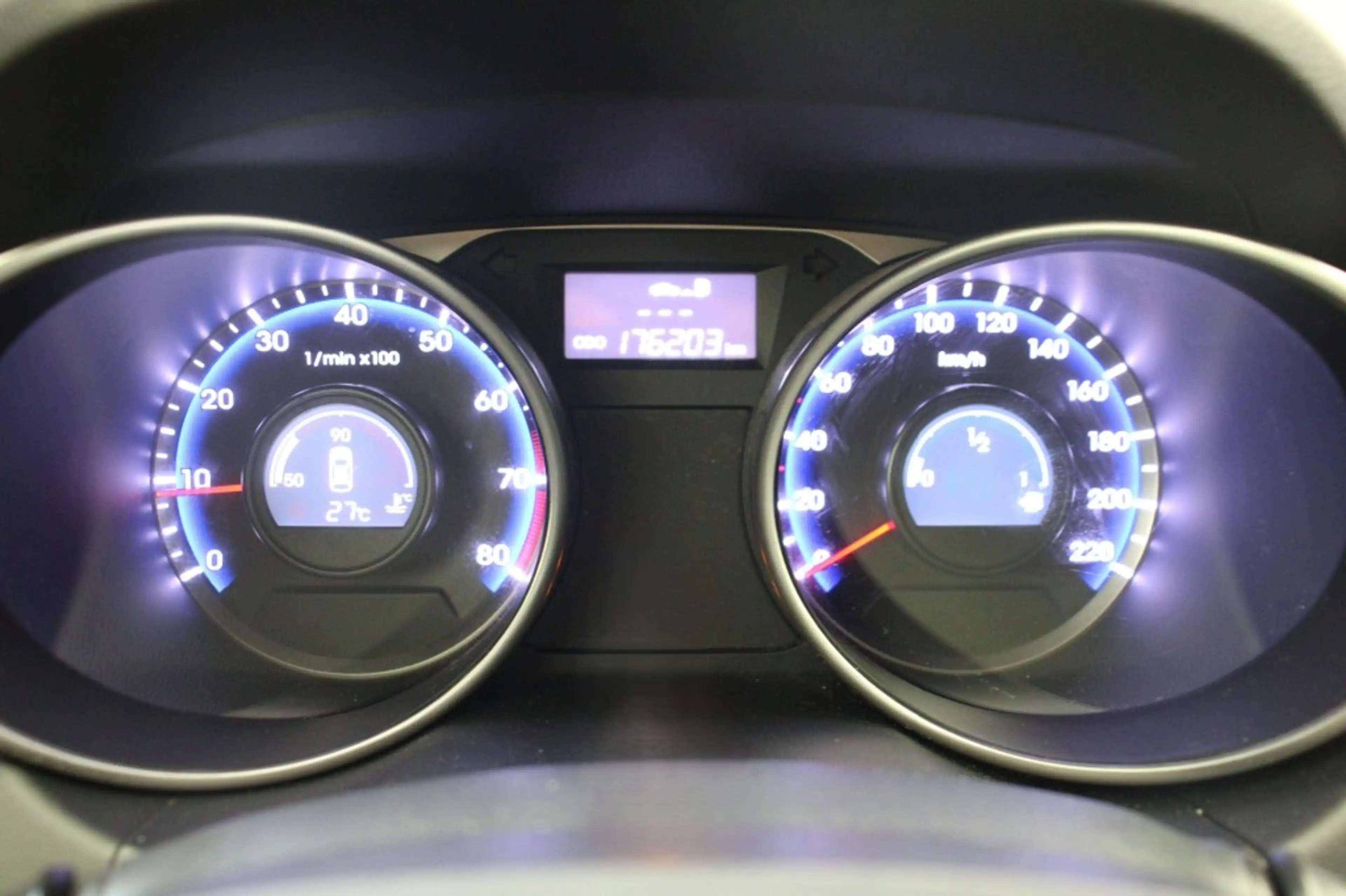 Hyundai iX35 2.0i Dynamic - Cruise, Clima, Trekhaak — photo 20