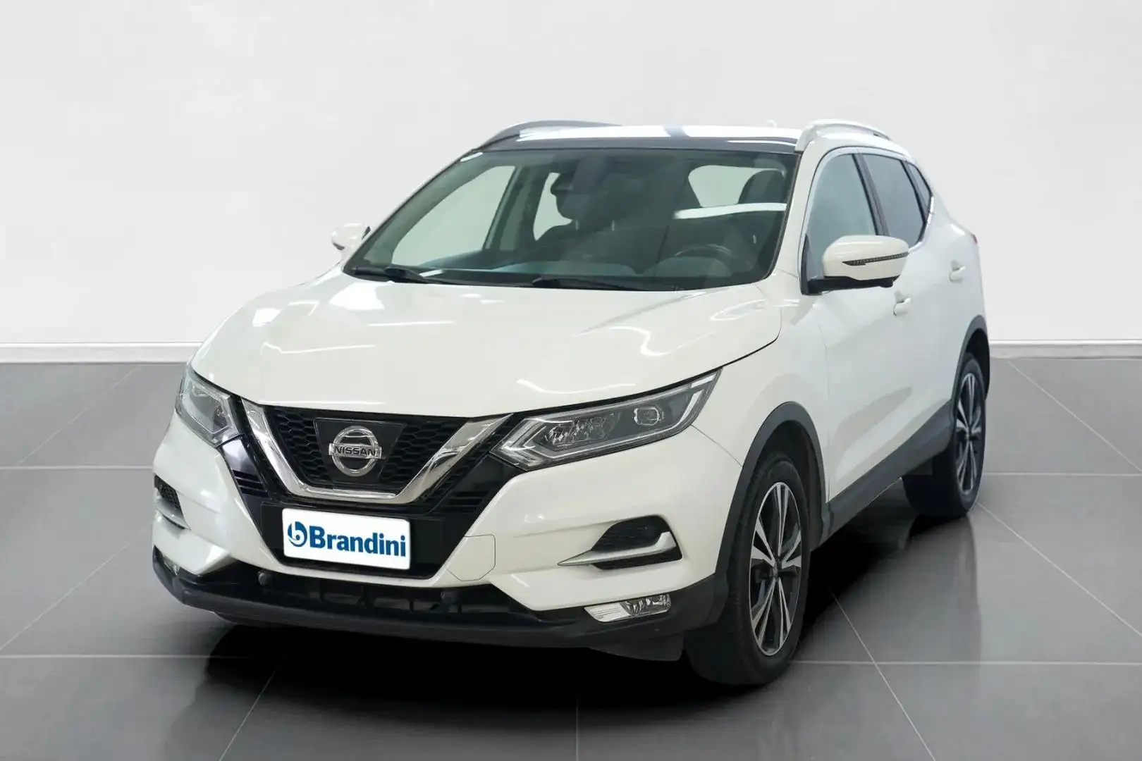 Nissan Qashqai 1.5 dci N-Connecta 110cv Weiß - 1