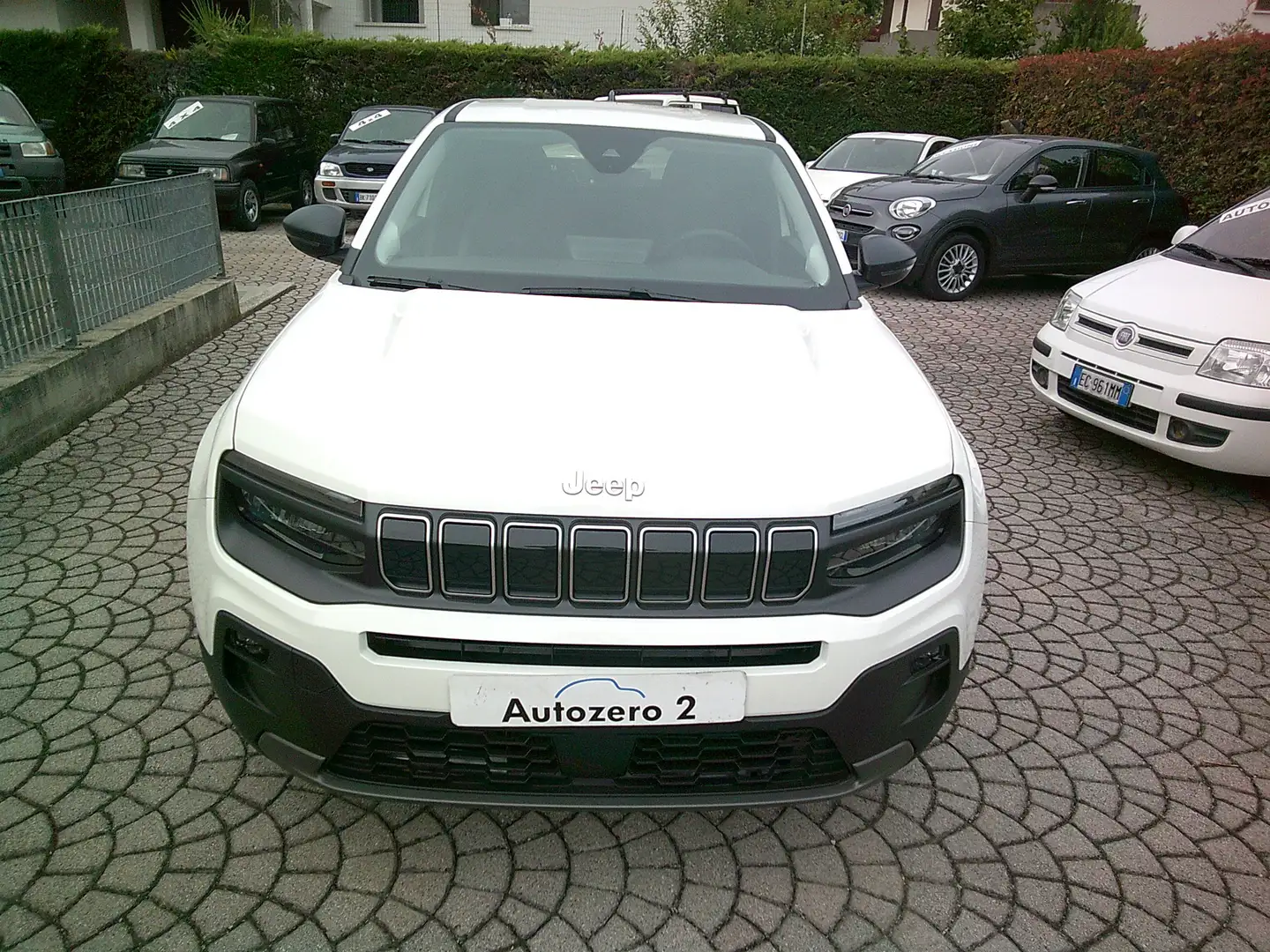 Jeep Avenger Avenger 1.2 turbo HIBRID 101cv LONGITUDE Blanc - 2