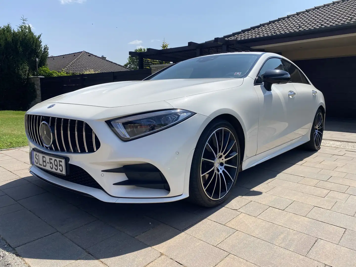 Mercedes-Benz CLS 400 d 4Matic 9G-TRONIC AMG line - 1