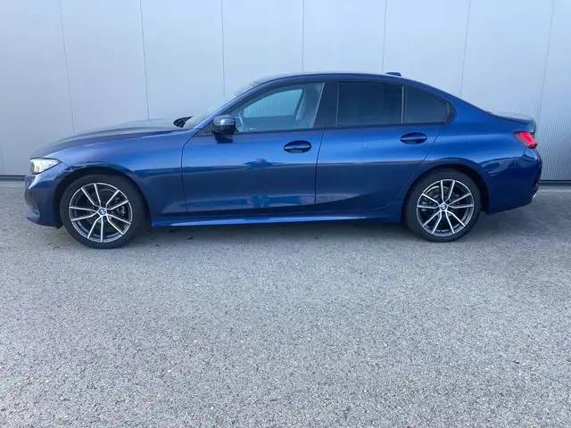 Bmw 318 iA*Widescreen*DAB*Harman/Kardon*Sitzh*18"Alu