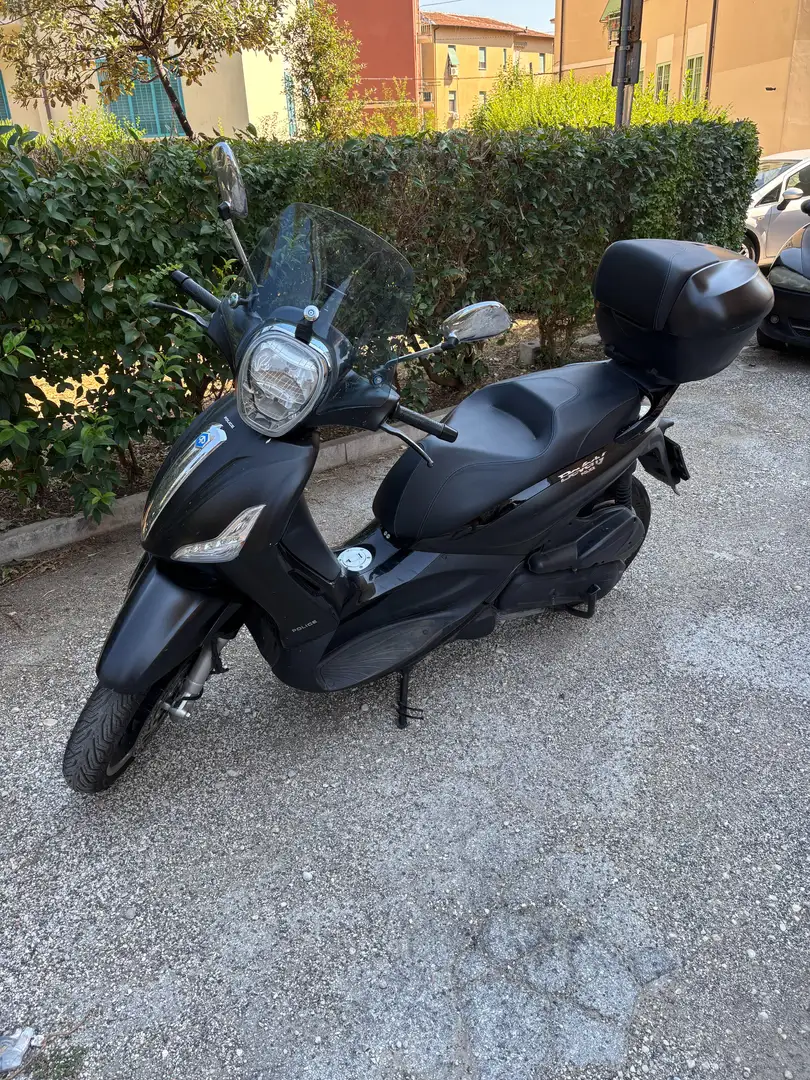 Piaggio Beverly 300 police Nero - 2
