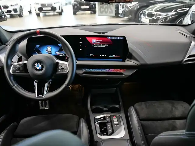 BMW 1 Series view 12