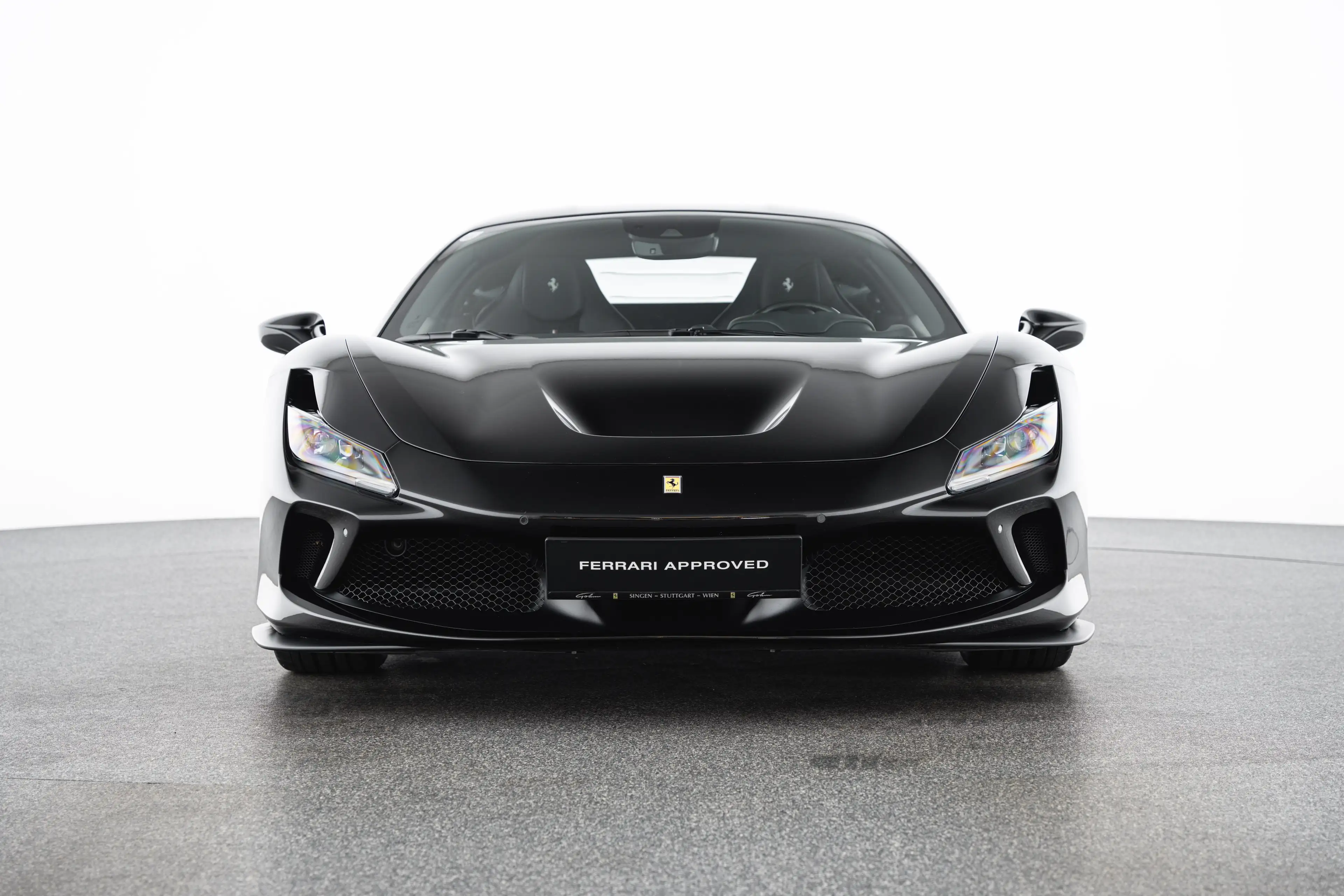 Ferrari F8 Tributo — photo 2