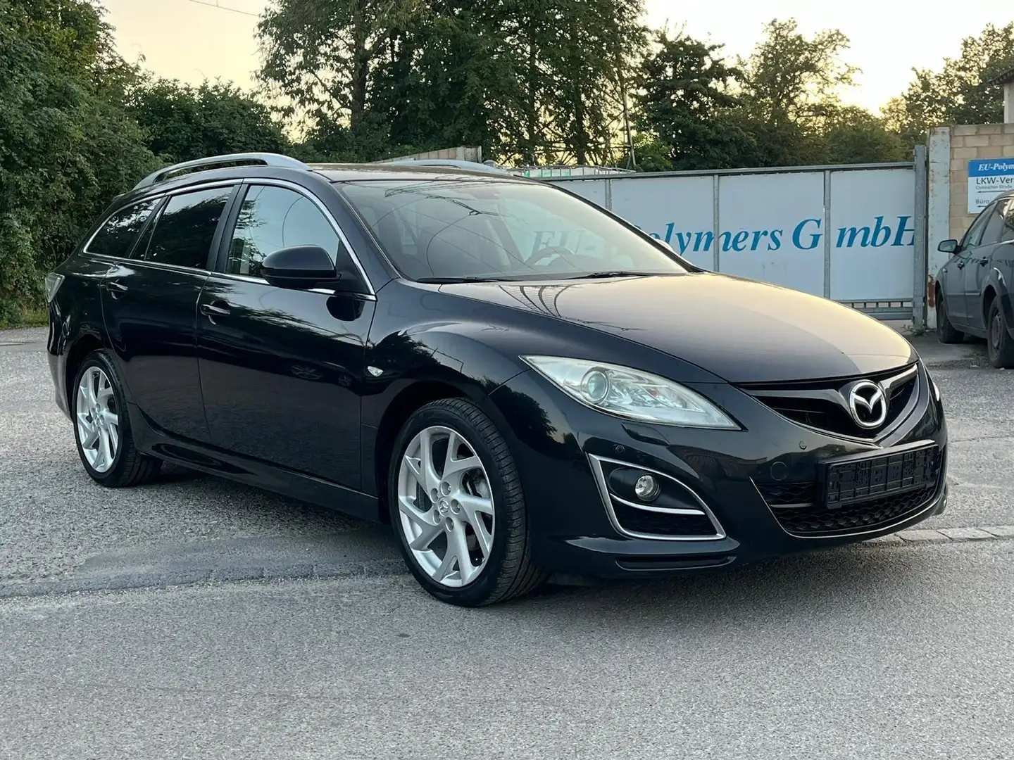 Mazda 6 Kombi 2.2 CRDT Sports-Line Schwarz - 1