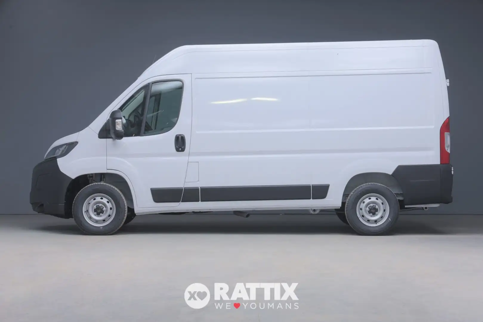 Peugeot Boxer 2.2 BlueHDI 140CV L2H2 IVA ESCLUSA Bianco - 2