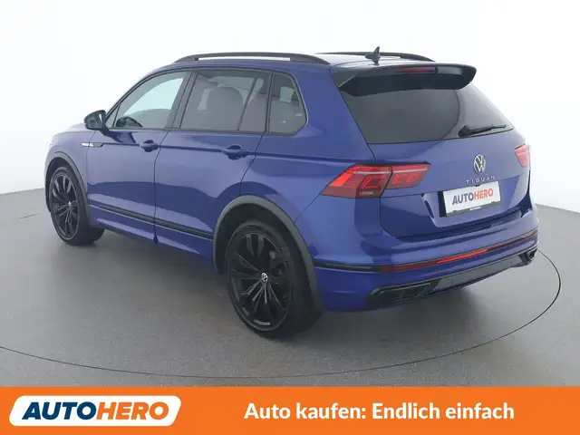 Volkswagen Tiguan view 4