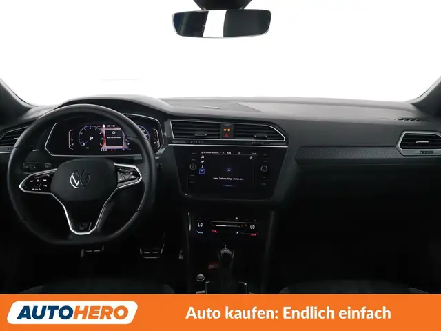 Volkswagen Tiguan view 12