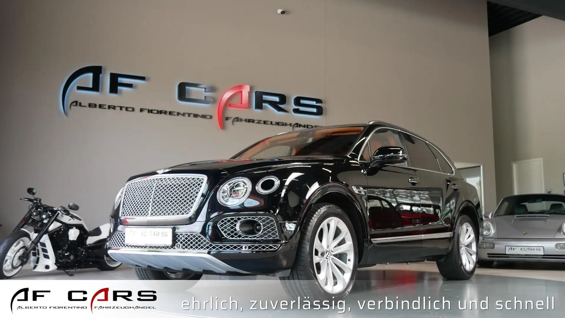 Bentley Bentayga W12 Schwarz - 2