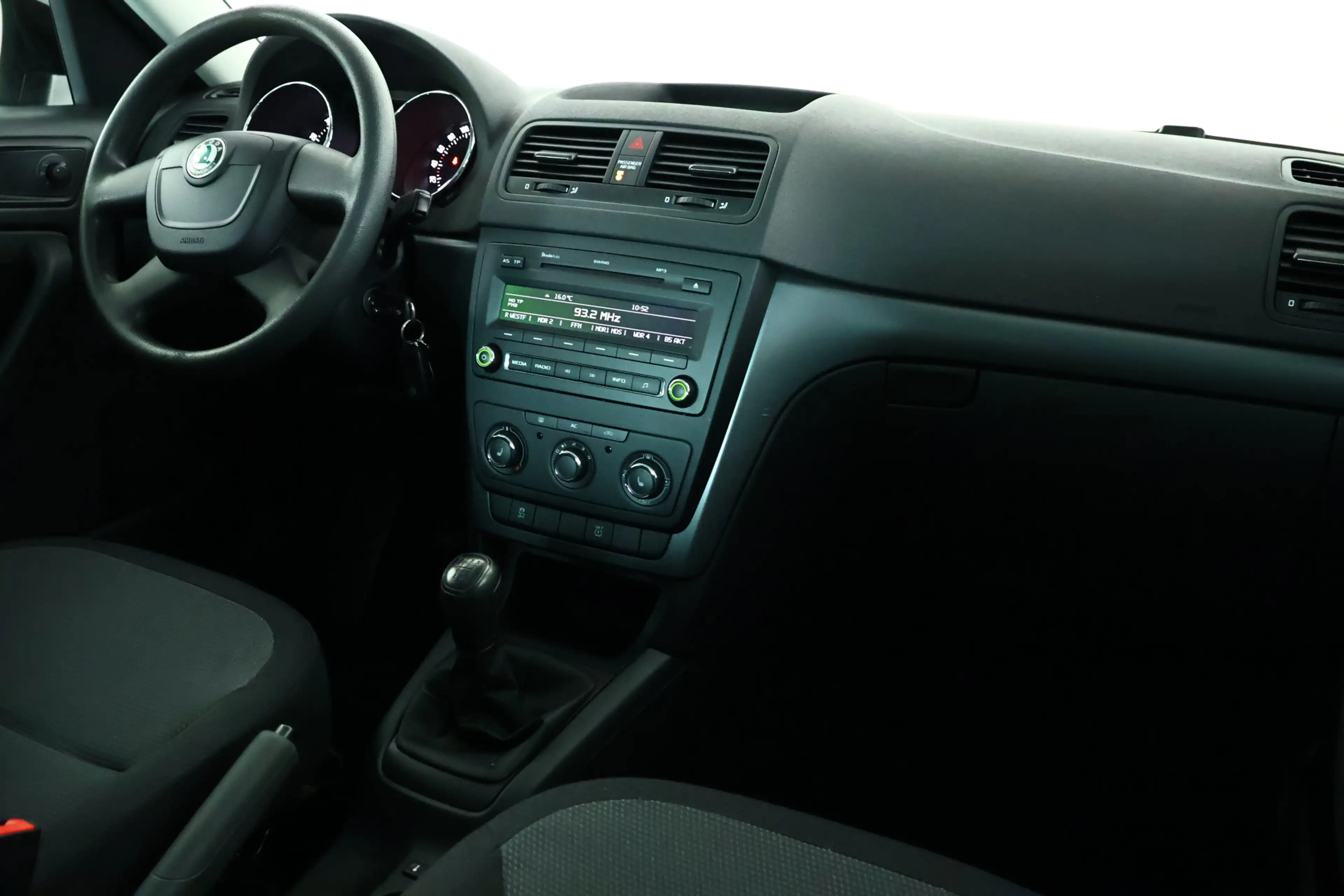 Skoda Yeti 1.2 TSI Active Airco / LMV / Radio / MP3 — photo 7