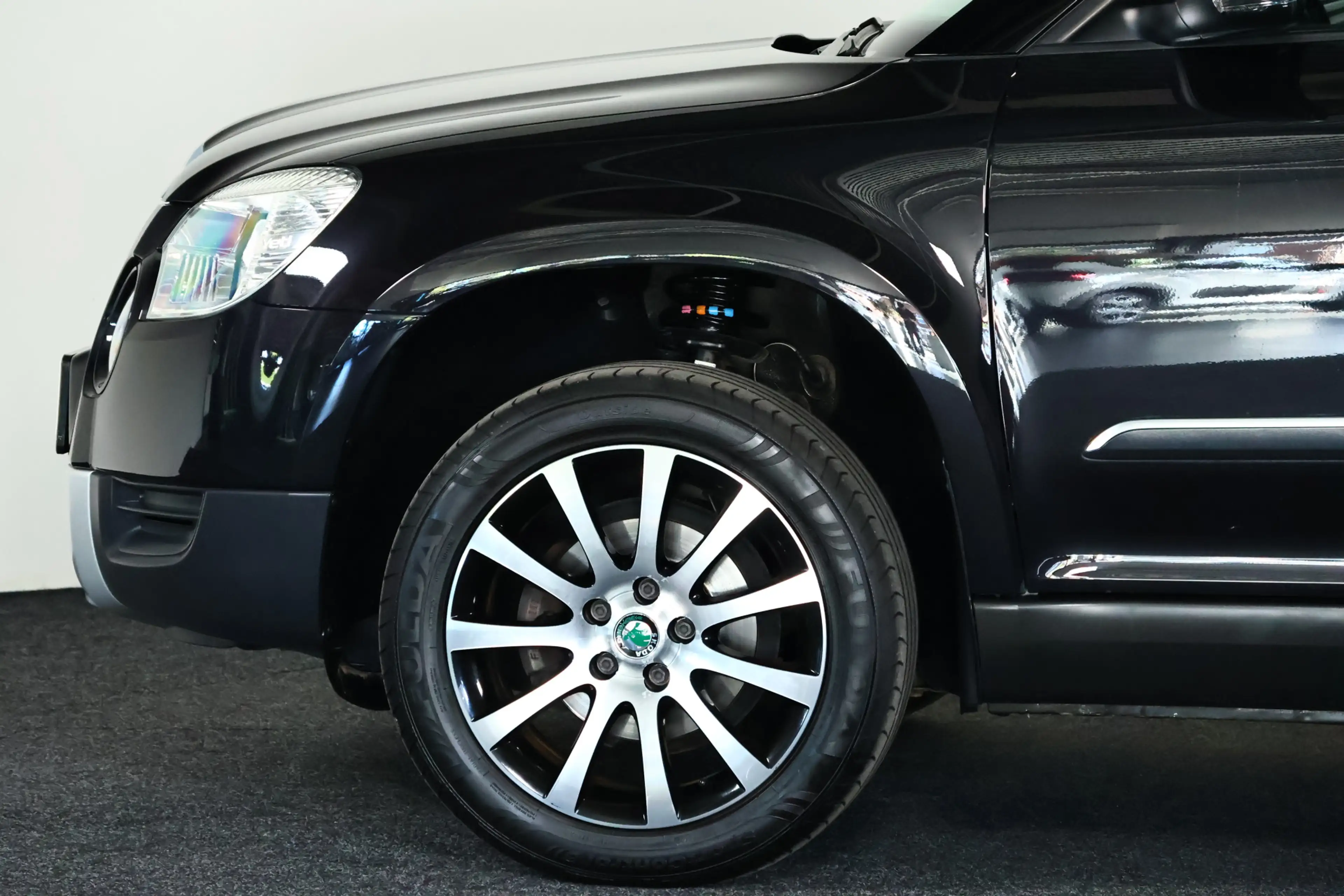 Skoda Yeti 1.2 TSI Active Airco / LMV / Radio / MP3 — photo 22