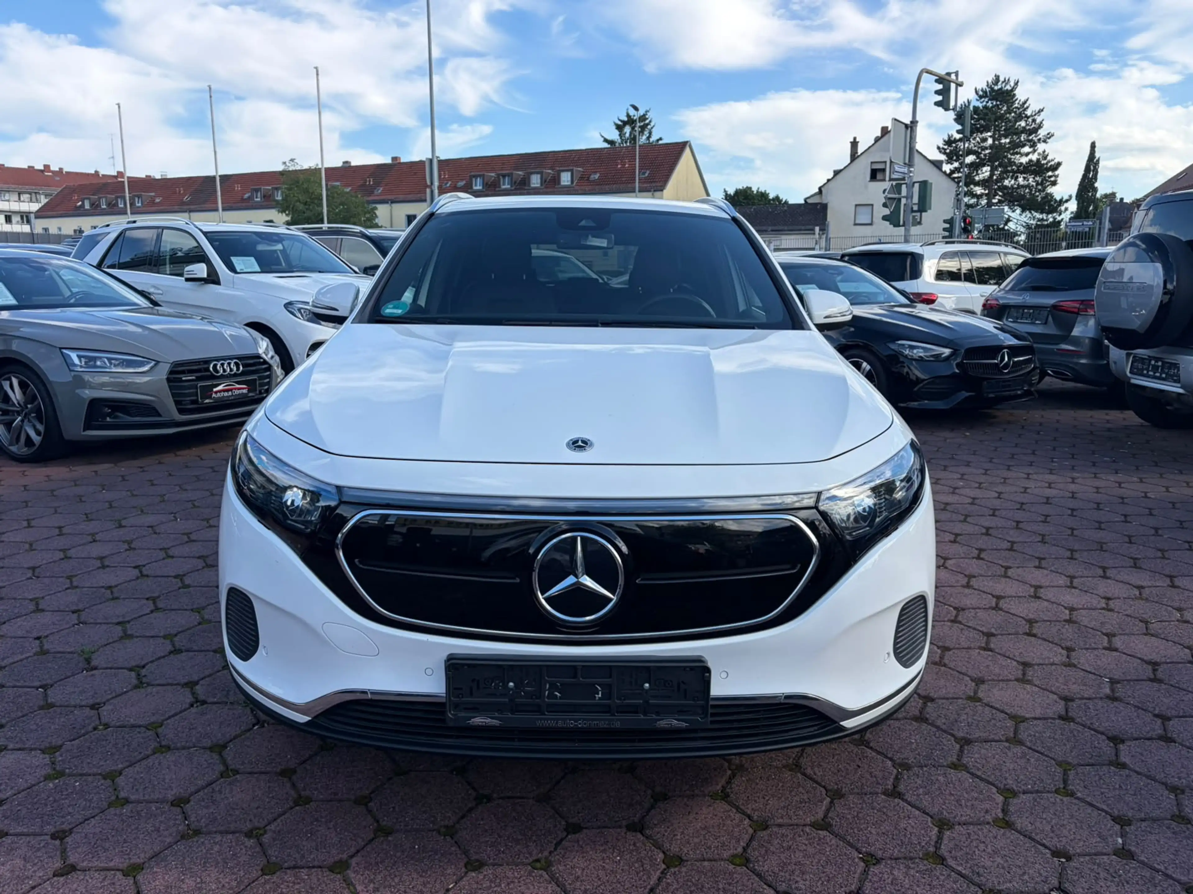 Mercedes-Benz EQA 250 Progressive ADVANCED RFKA WIDESCREEN — photo 2