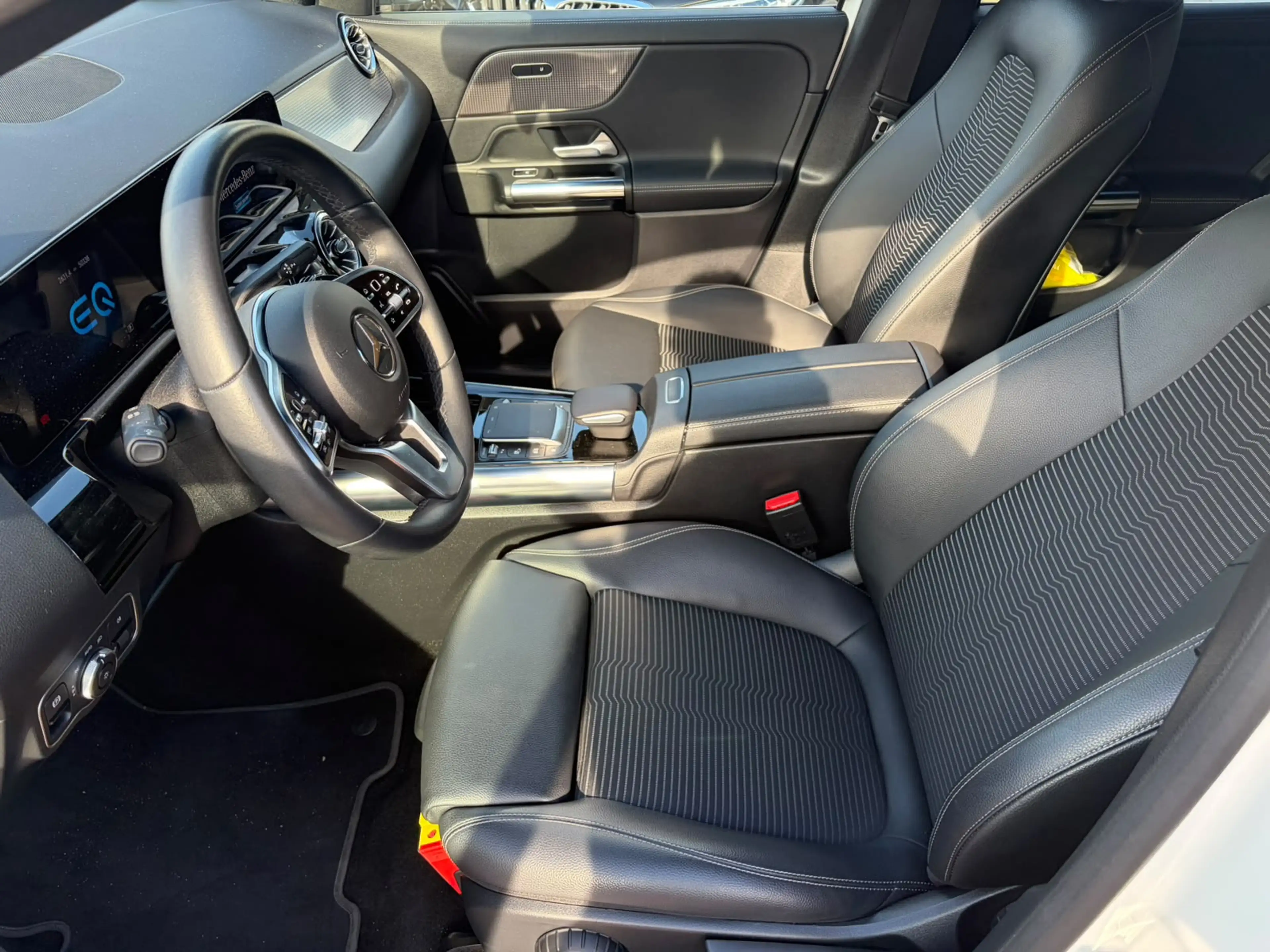 Mercedes-Benz EQA 250 Progressive ADVANCED RFKA WIDESCREEN — photo 14