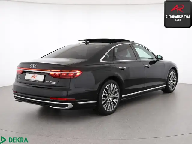 Audi A8 view 5