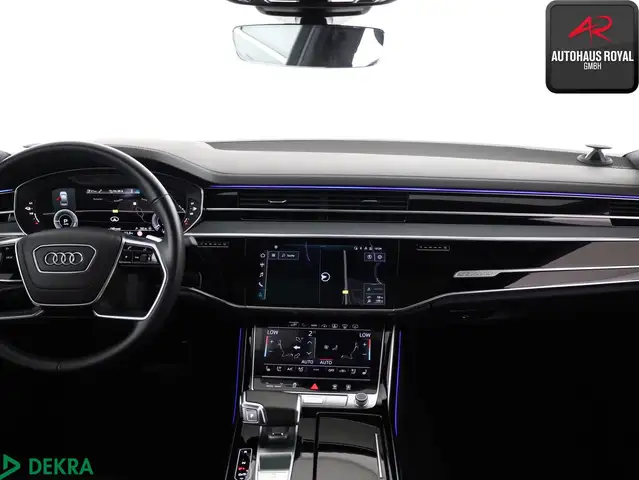 Audi A8 view 9