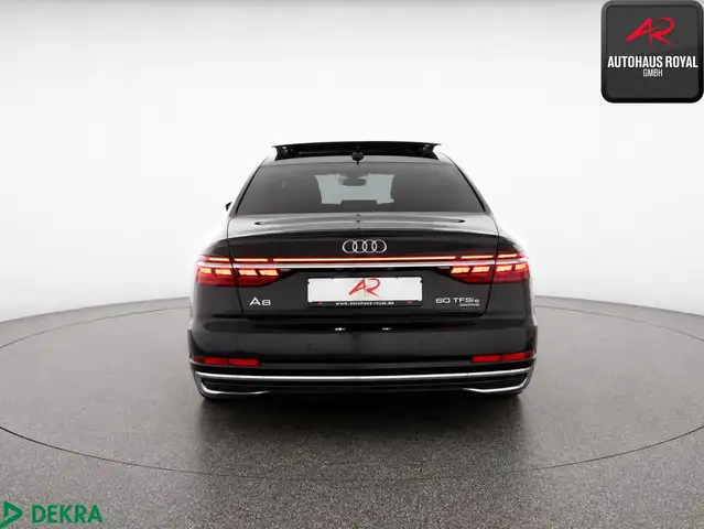 Audi A8 view 4