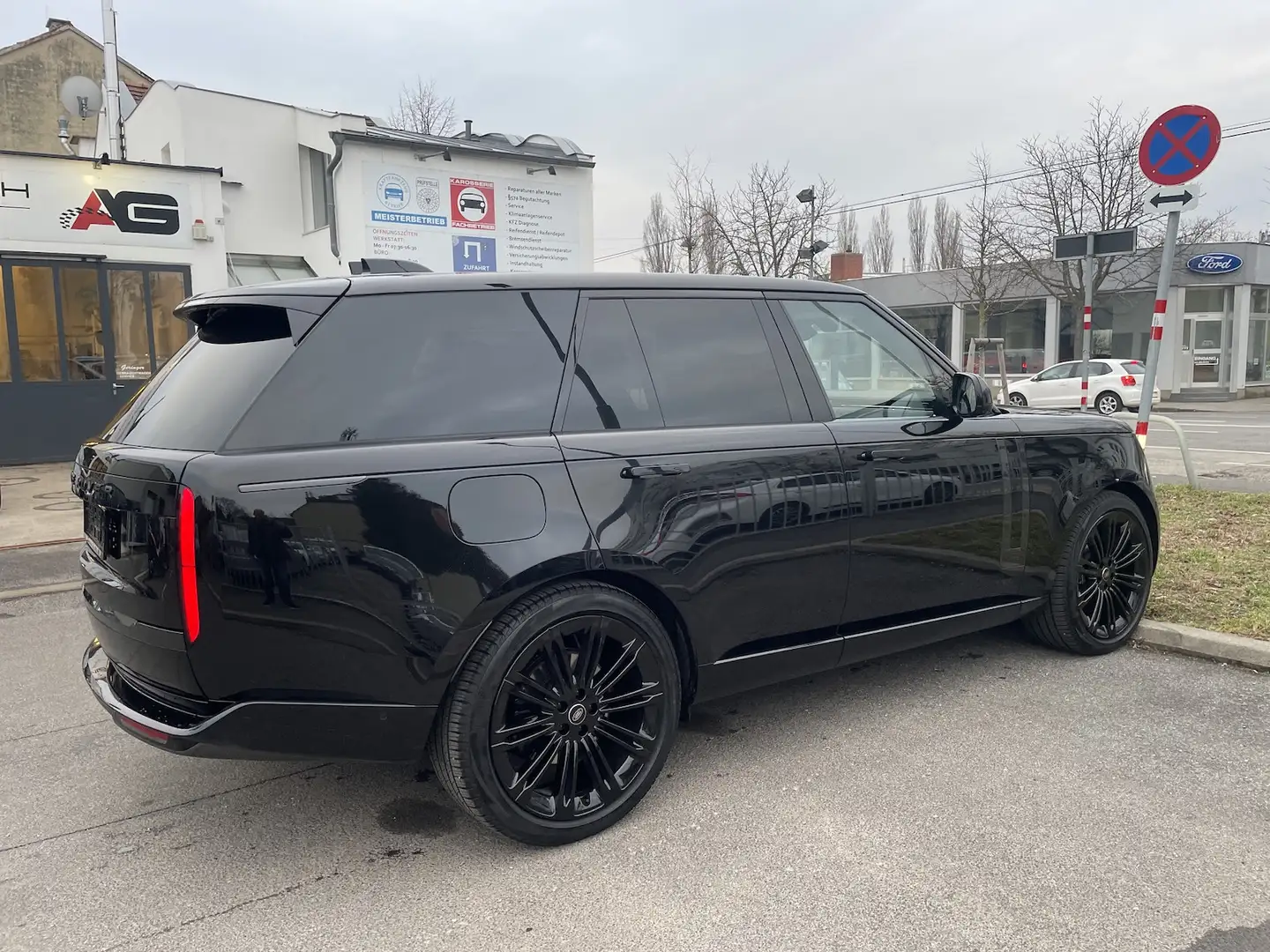 Land Rover Range Rover D350 AWD *FIRST EDITION PACKAGE* Schwarz - 2