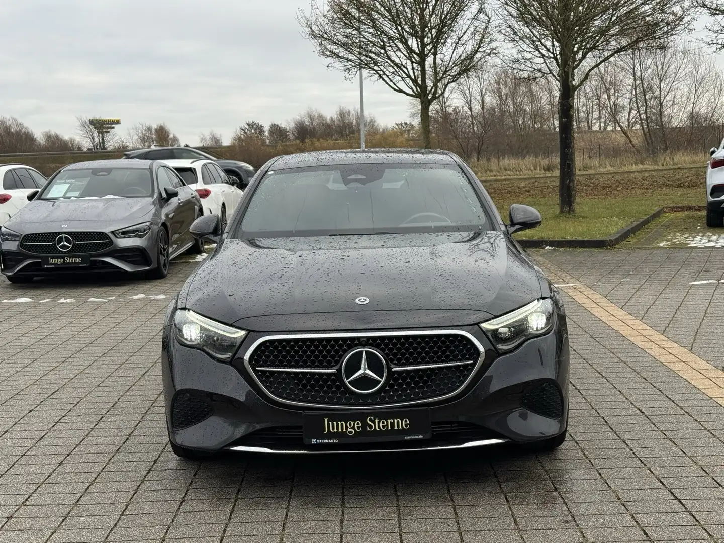 Mercedes-Benz E 400 E 400 e Advanced-Plus Pano Leder DC-Laden Grau - 2