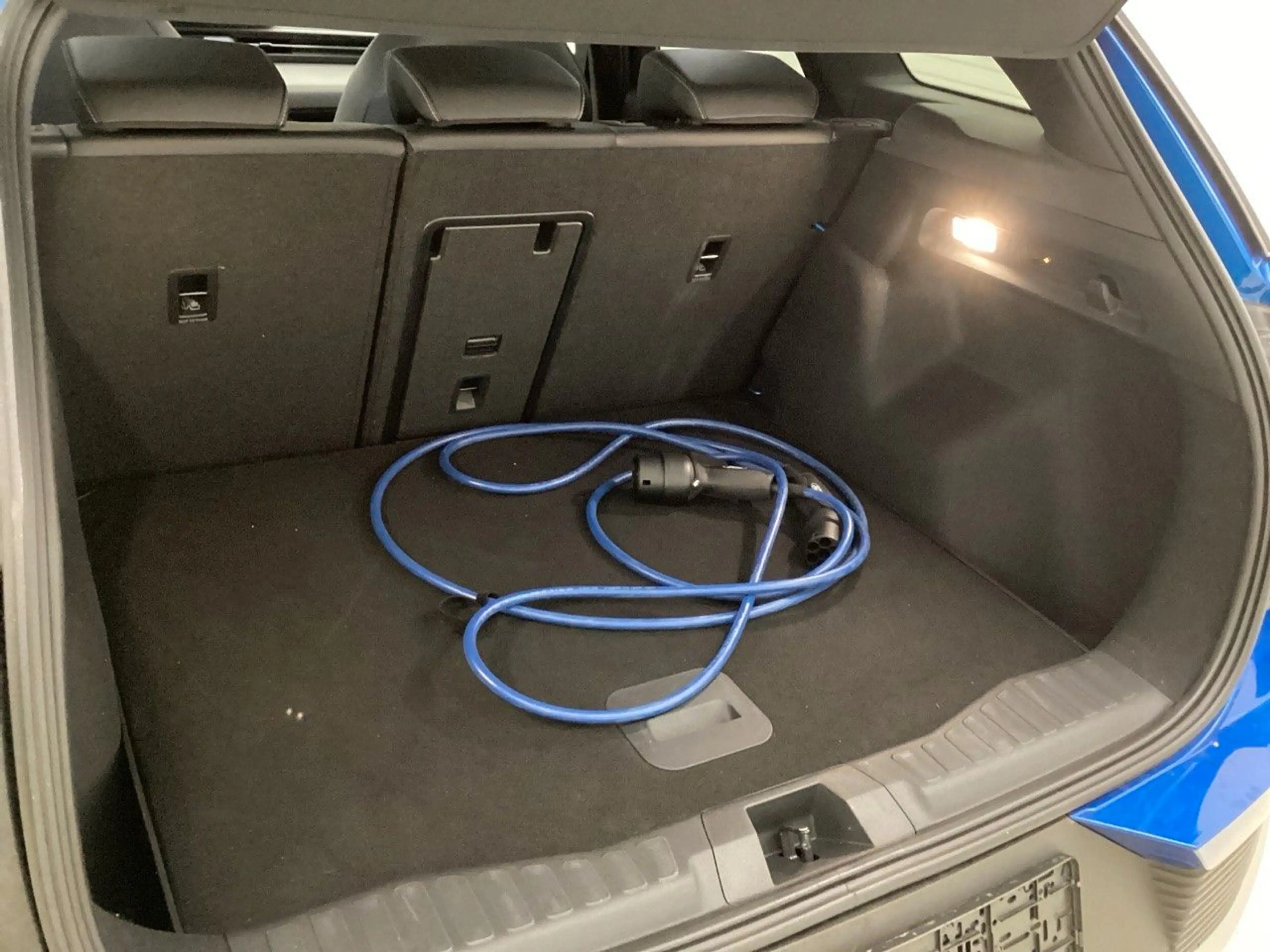 Ford Explorer Premium AWD 79kWh/WÄRMEPUMPE/AHK/B&O/ — photo 5