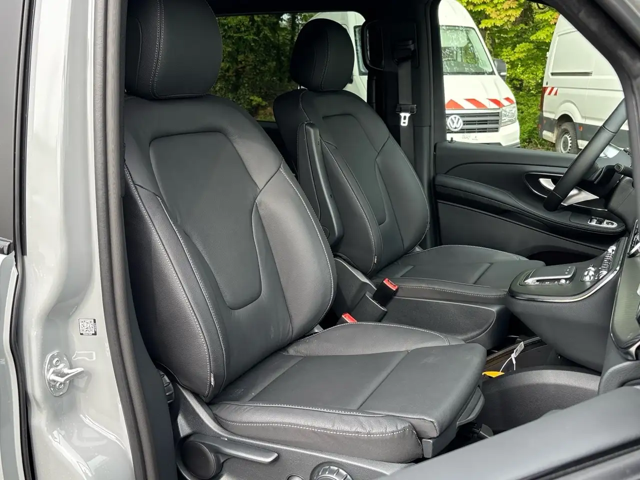 Mercedes-Benz V 300 d Avantgarde 4x4 lang Standhzg AHK2,5t 360° 13