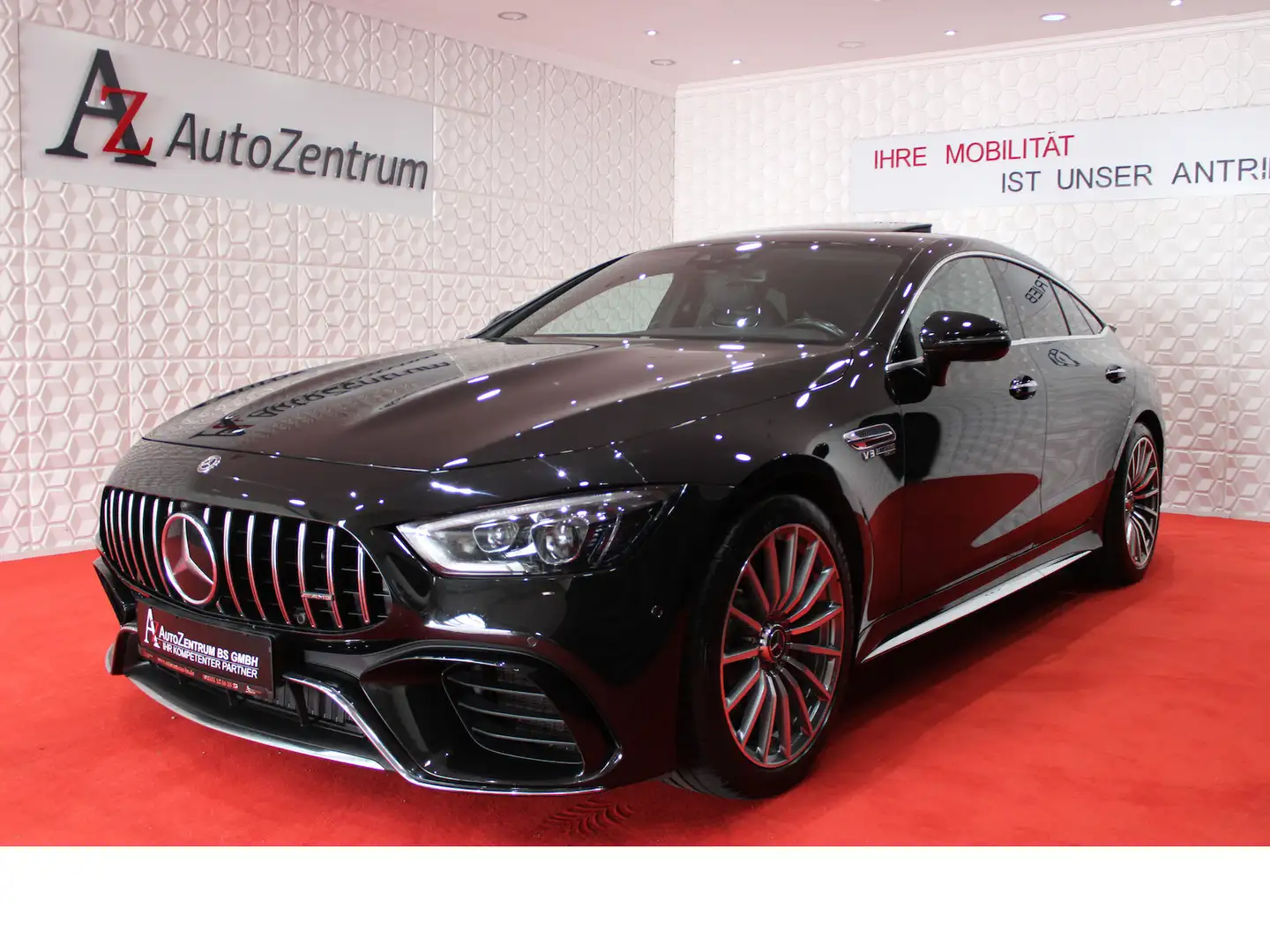 Mercedes-Benz AMG GT 63 Performance 4Matic*4-trg*LED*HUP*PANO Schwarz - 2