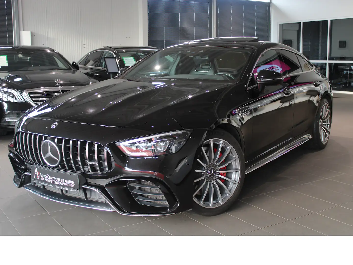 Mercedes-Benz AMG GT 63 Performance 4Matic*4-trg*LED*HUP*PANO Noir - 1